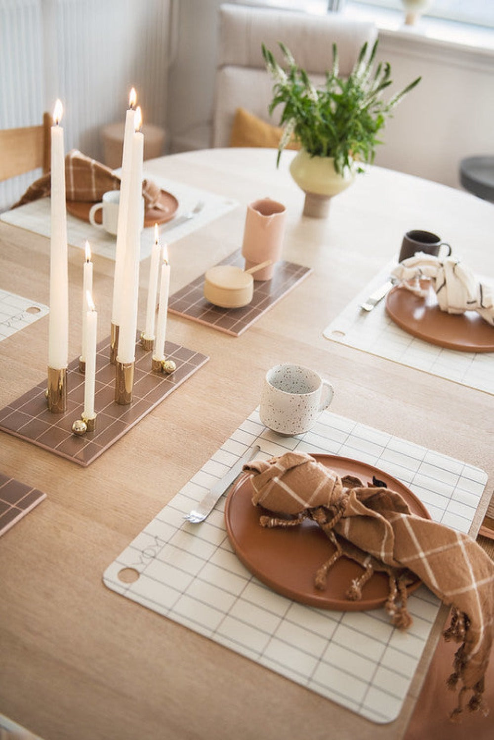 Suki Board Nutmeg / Rose