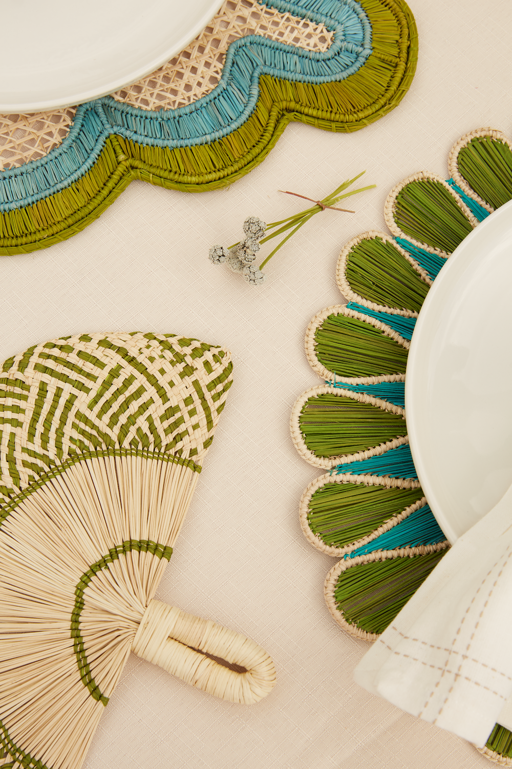 S/2 Drops Placemat - Olive/Aquamarine