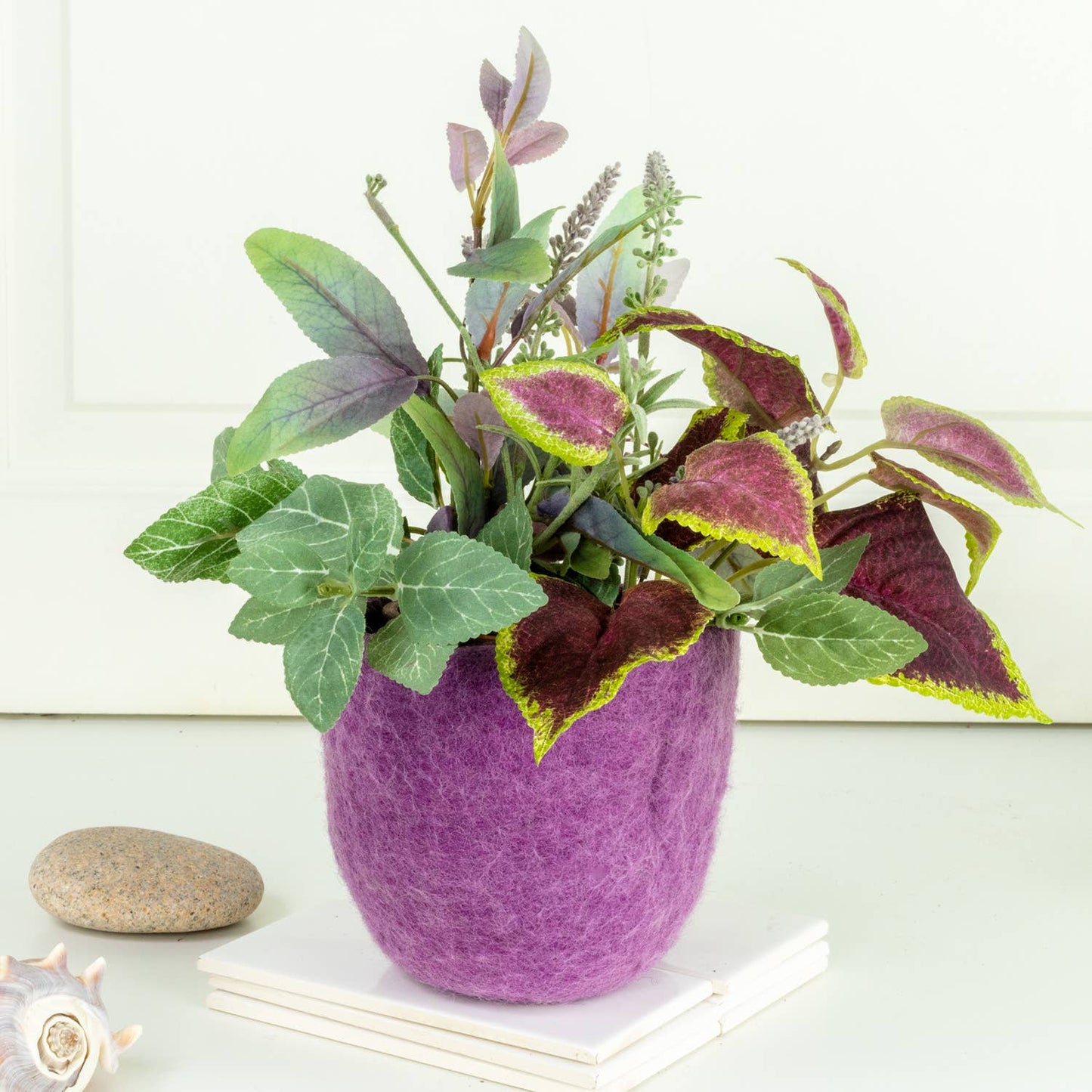 Cozy Amethyst Felt Pot