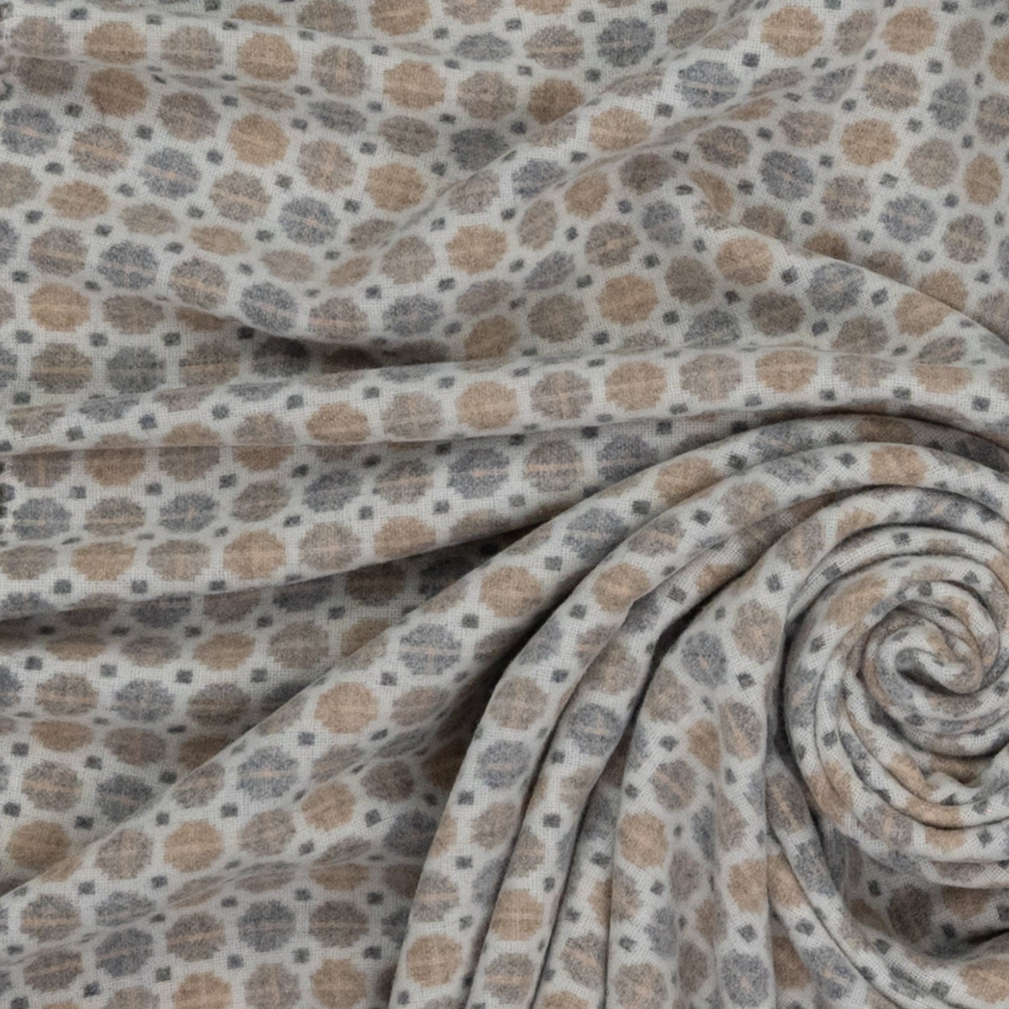 Southampton Home Merino Wool Medallion - Natural