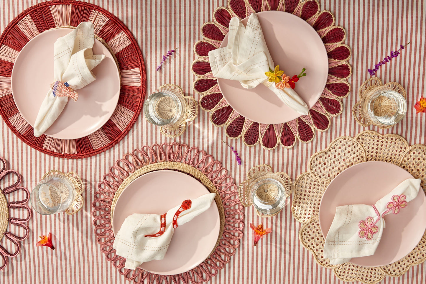 S/2 Drops Placemat - Burgundy/Pink