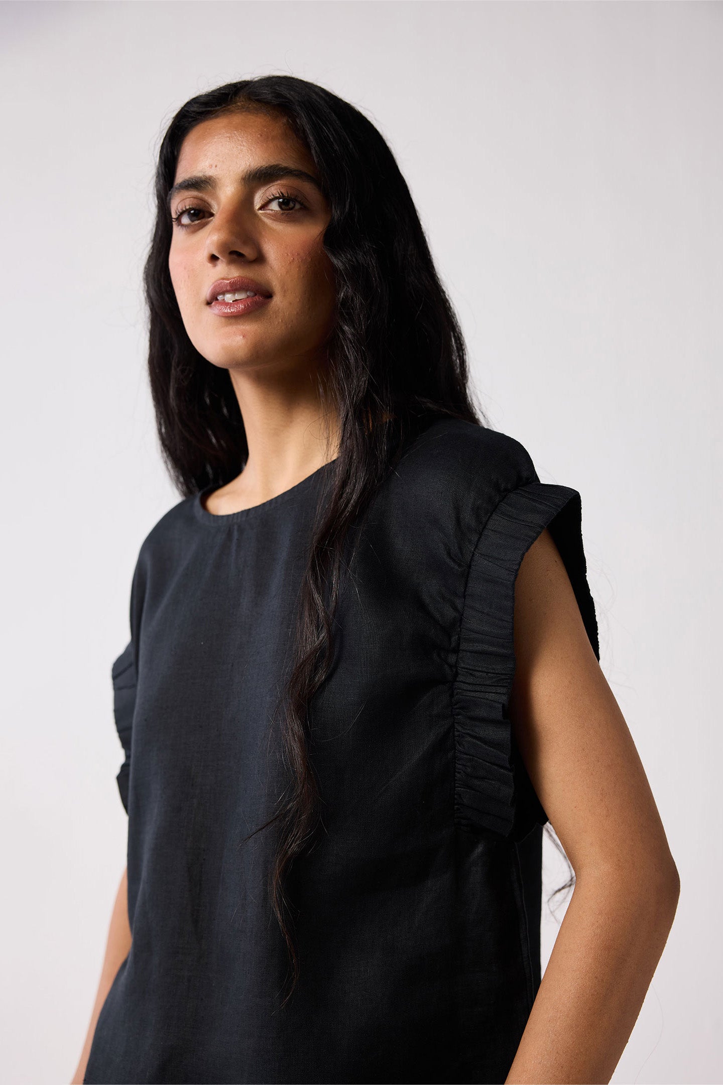 Hemp Top with Gathered Sleeve detail in Black