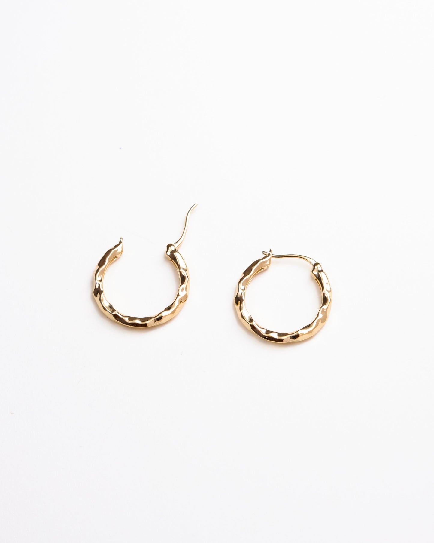 Elliot Textured Hoops