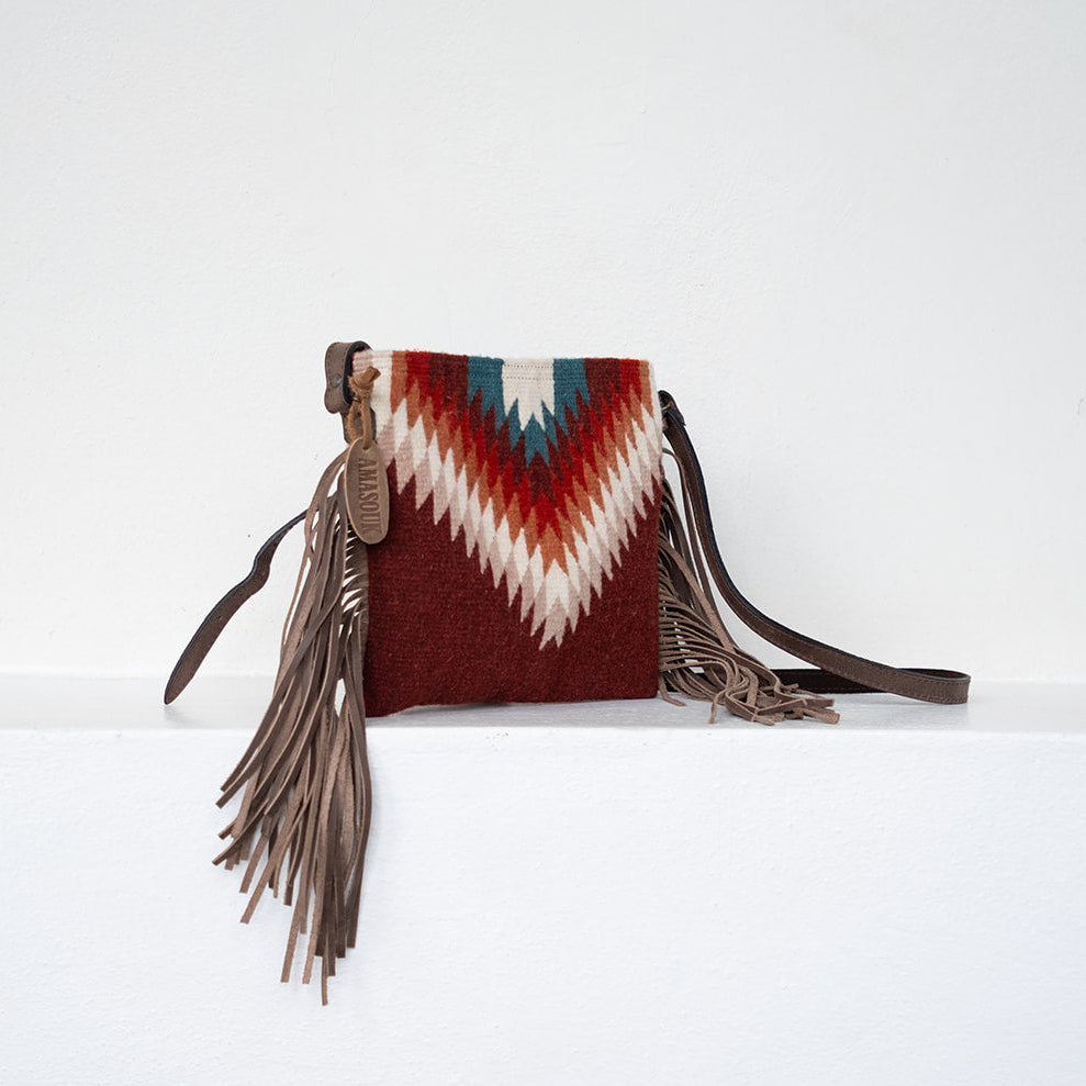 Vuelo Fringe Crossbody