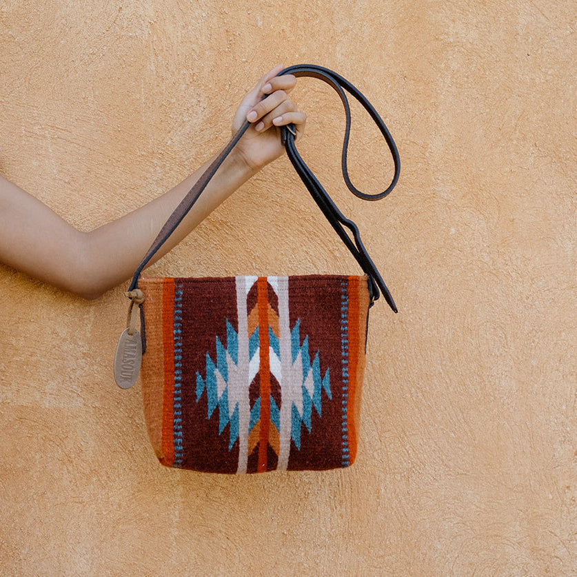 Recuerdo Crossbody