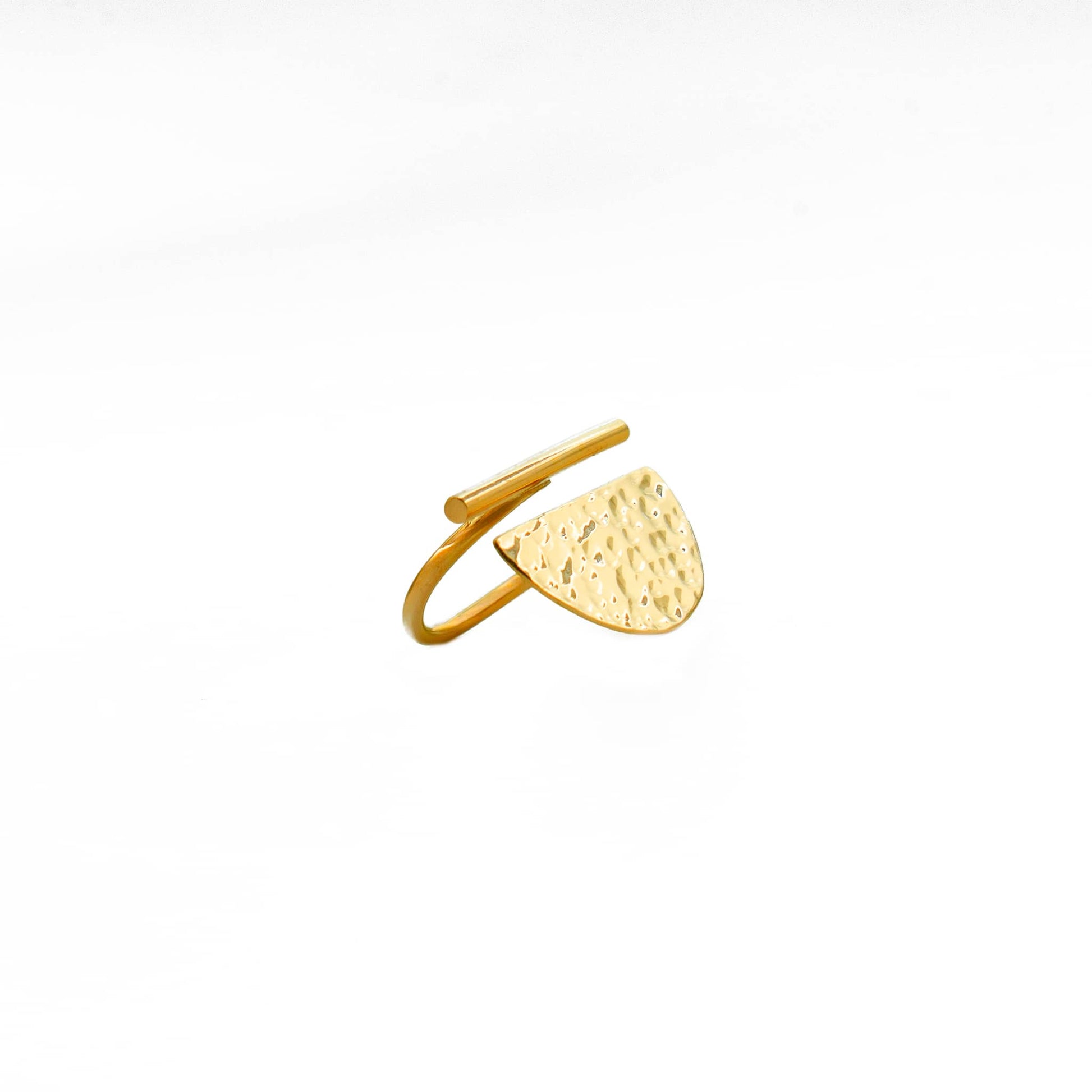 Wanga Hammered Statement Ring for Men and Women