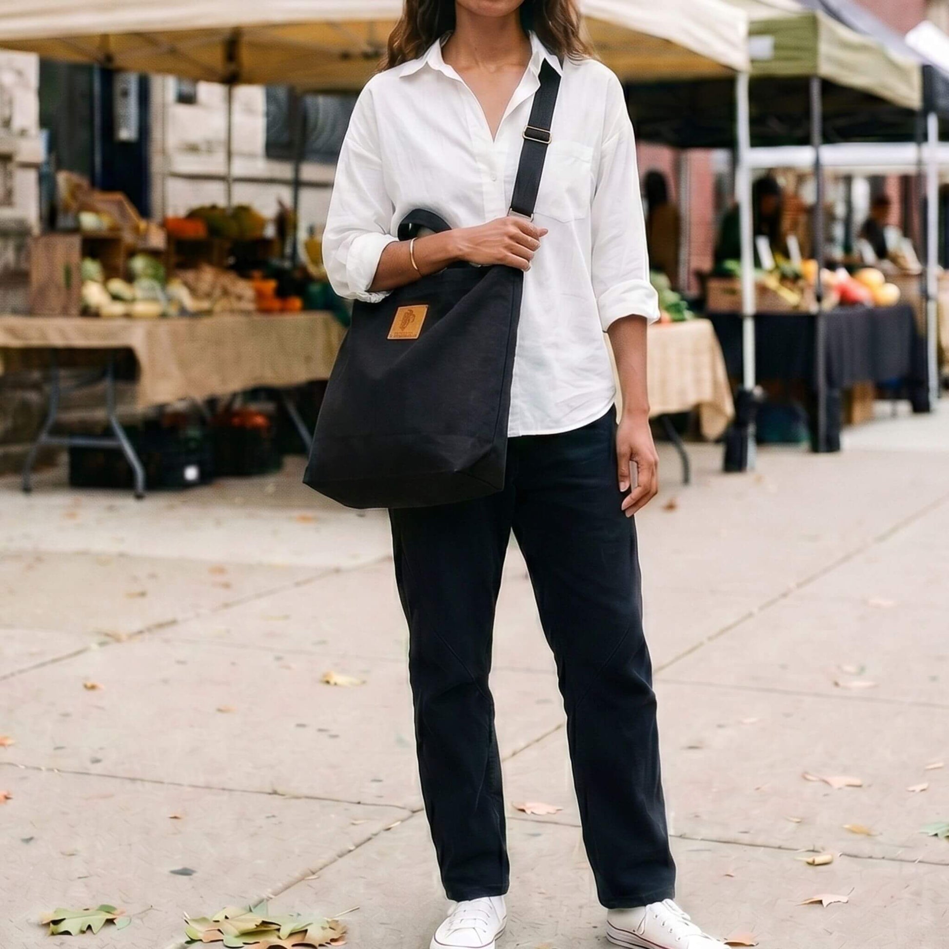 Canvas Carry-All Crossbody Bag for Men & Women | Amani #color_black