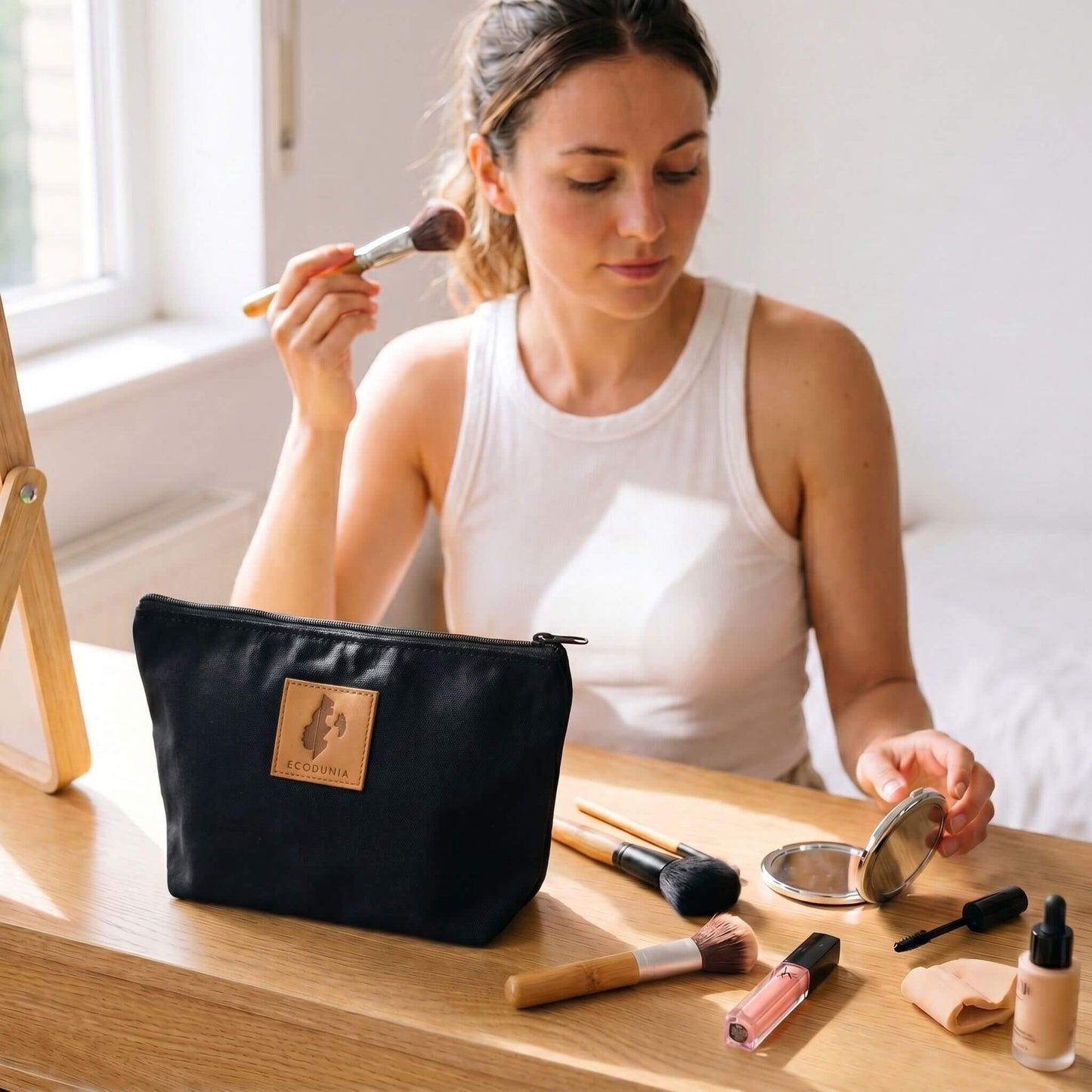 Ren Canvas Makeup Bag Ecodunia #color_black