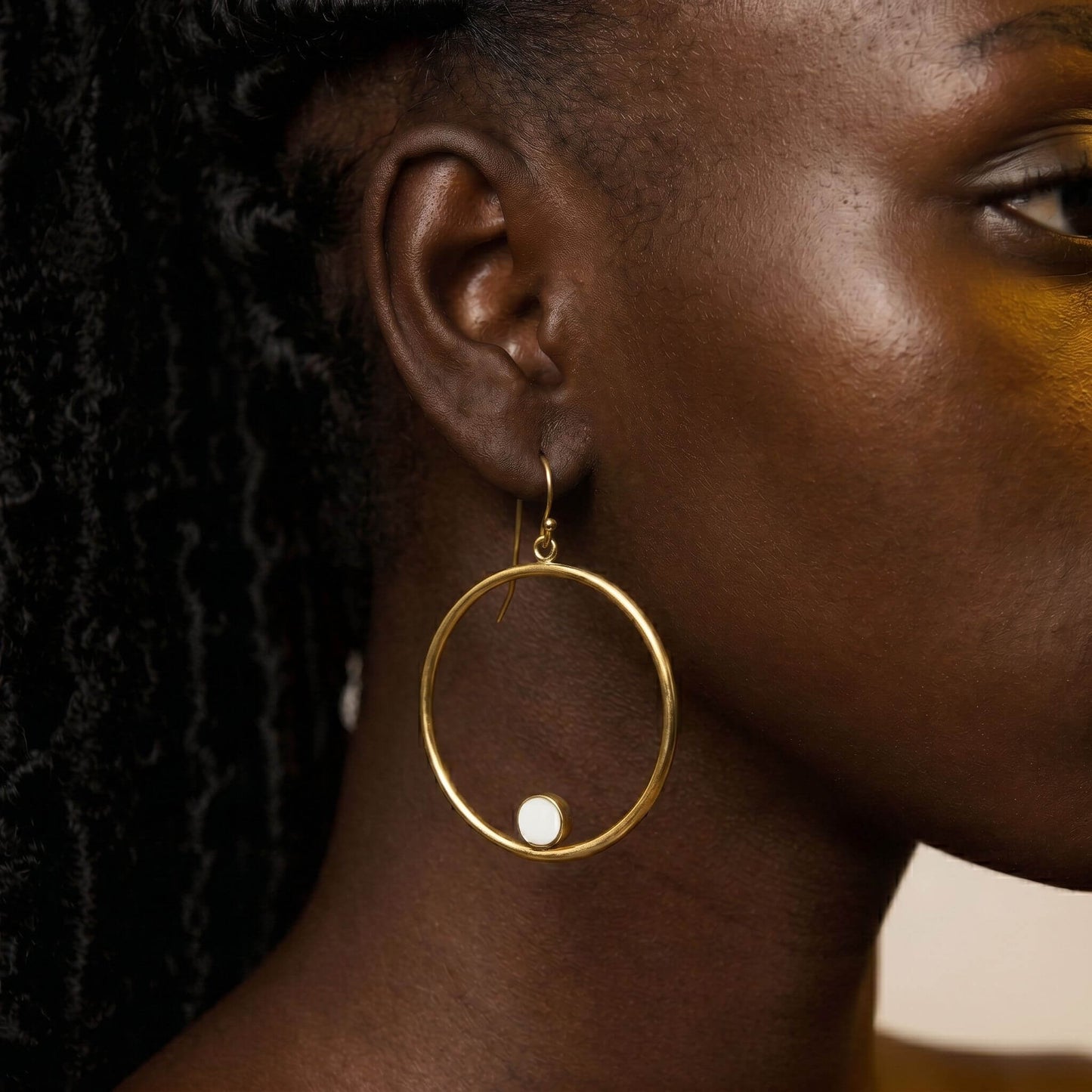 White Brass Hoop with Horn Accent Earrings | Lozi #color_white