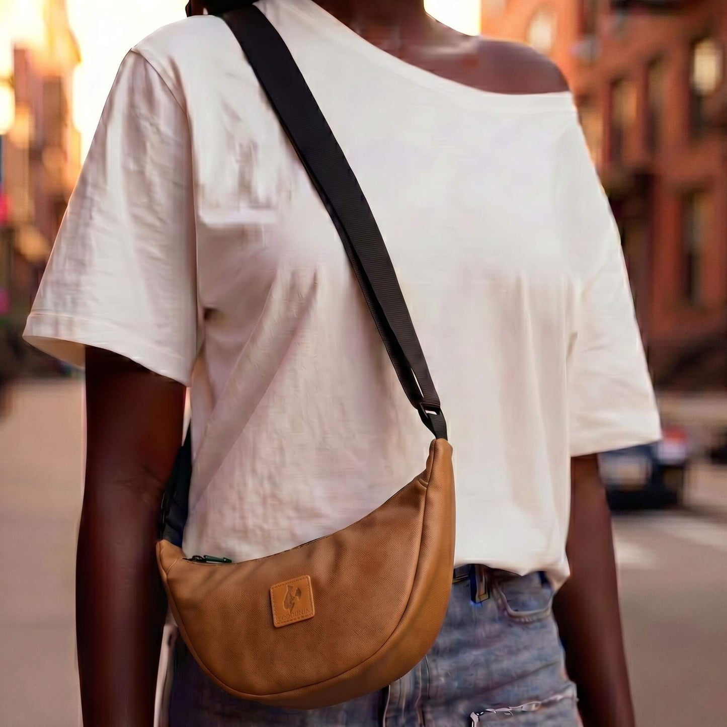 Round Mini Vegan Leather Crossbody Shoulder Bag #color_brown