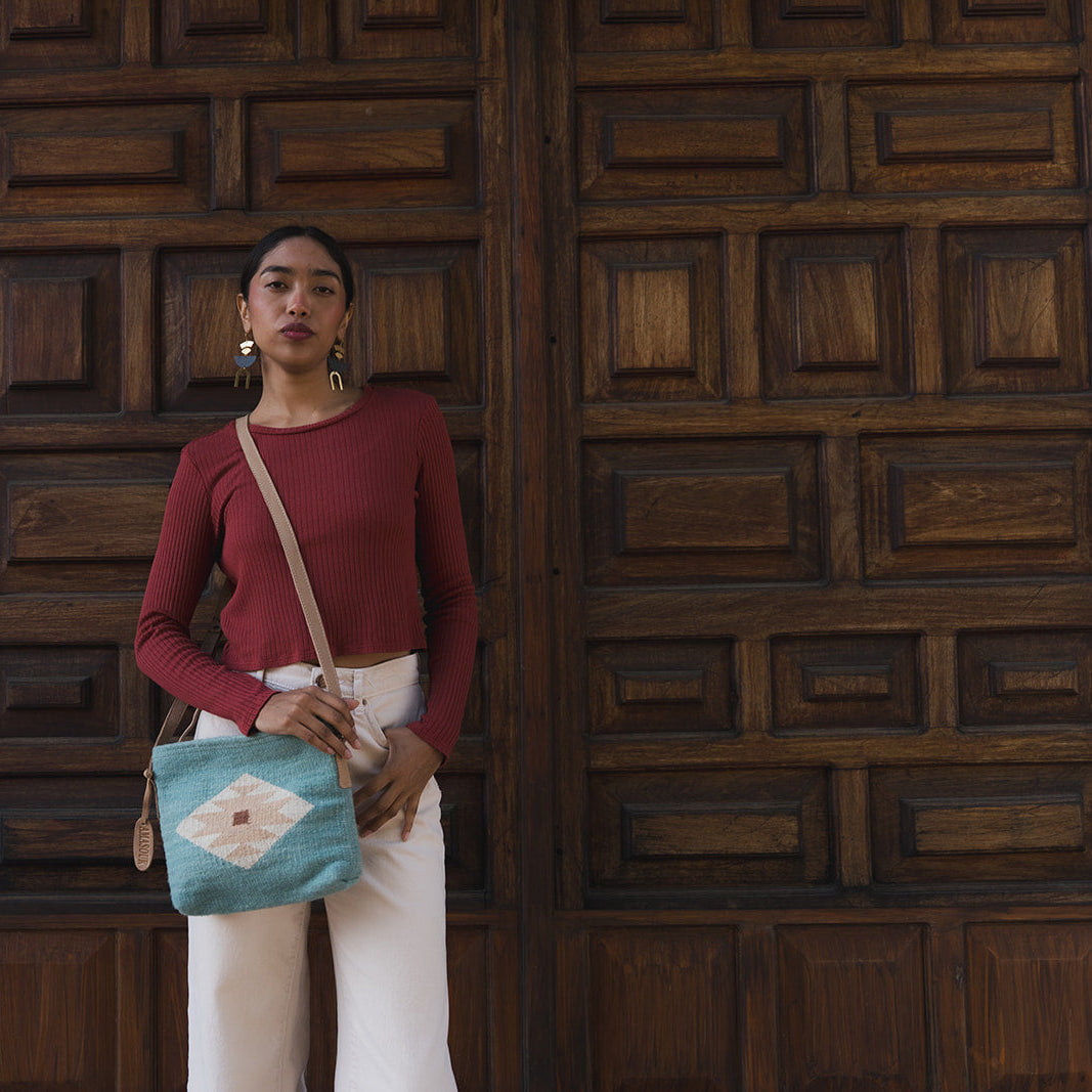Flor de Cielo Crossbody