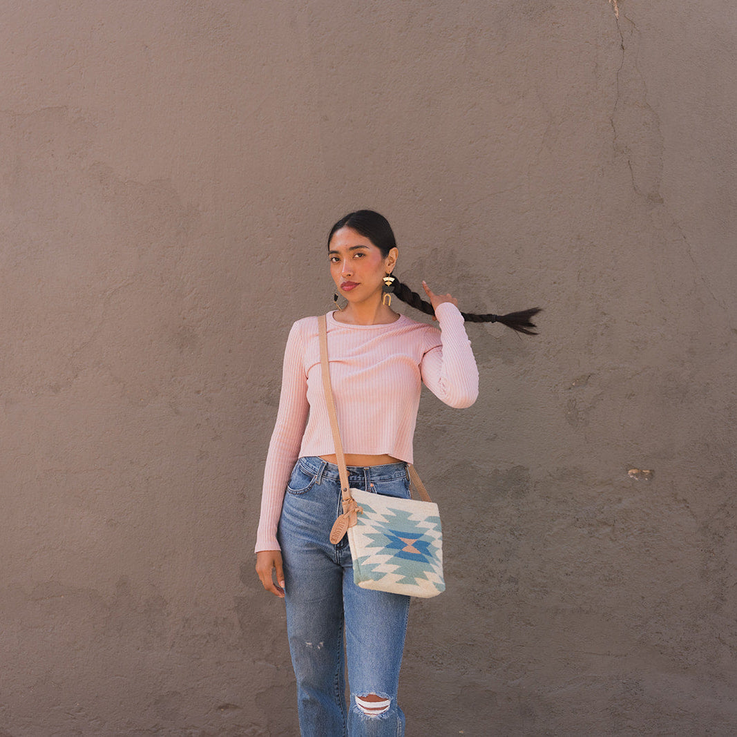 Viento Dulce Crossbody