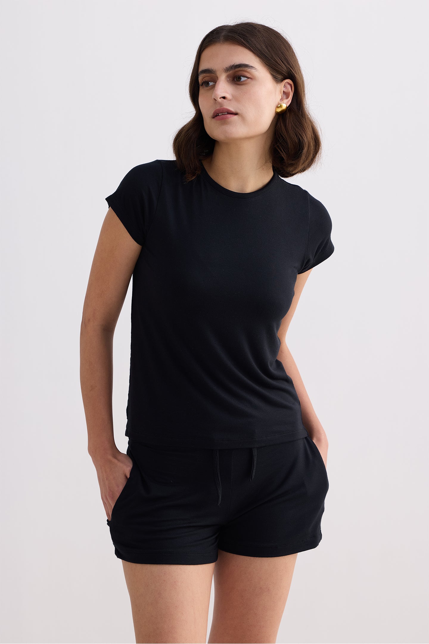 Essential Short Sleeve Tee Set in Black Moodshot