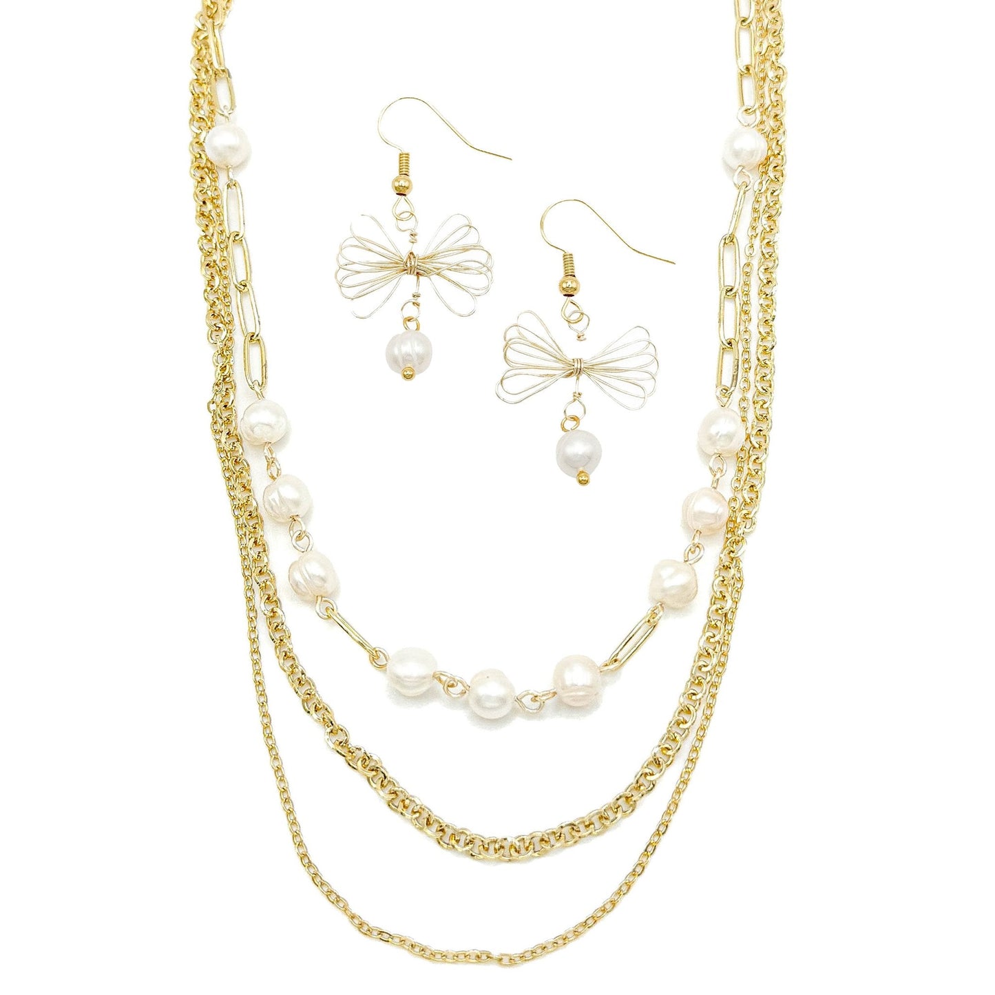 Coquette gold necklace