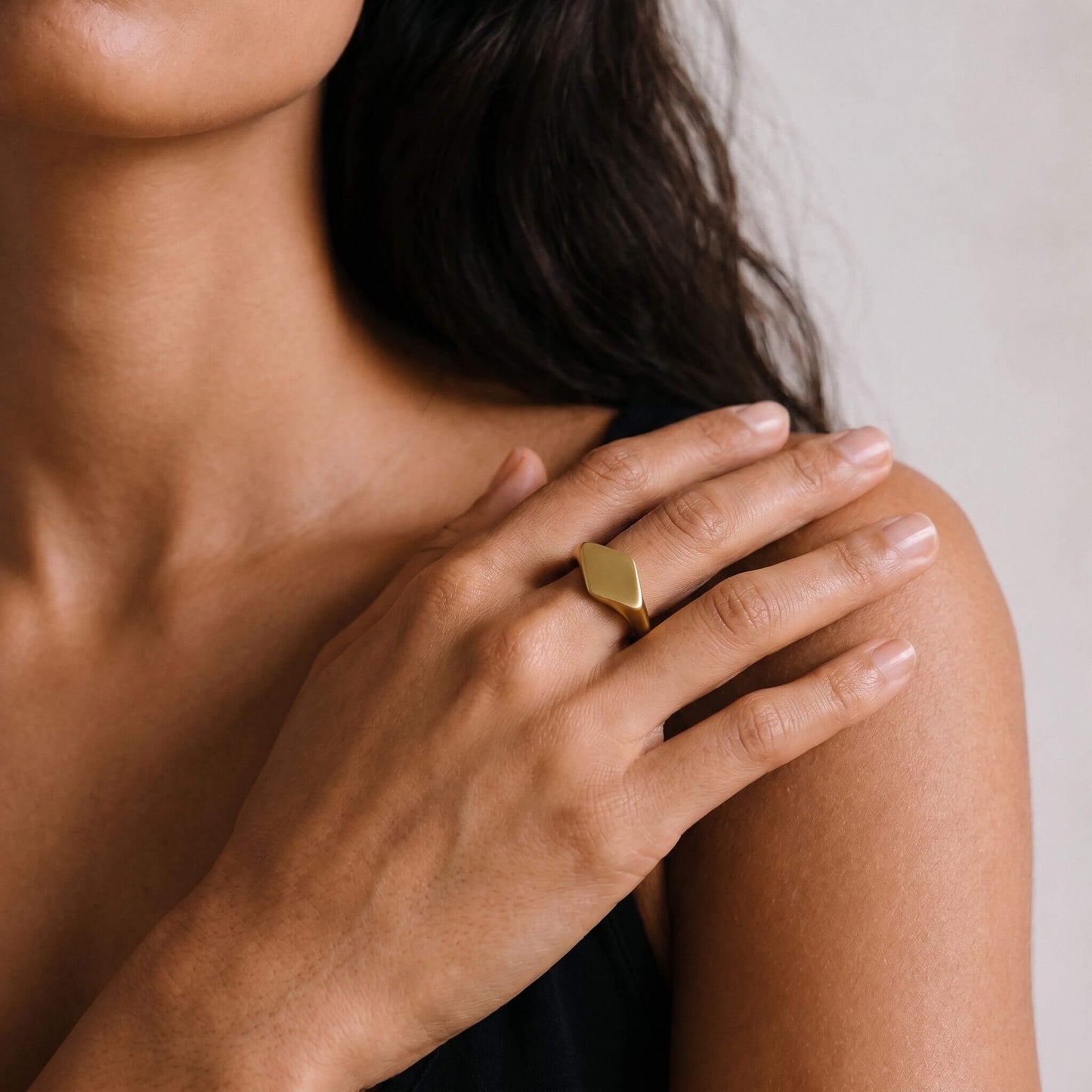 Brass Diamond Signet-Style Ring | Kata Ecodunia