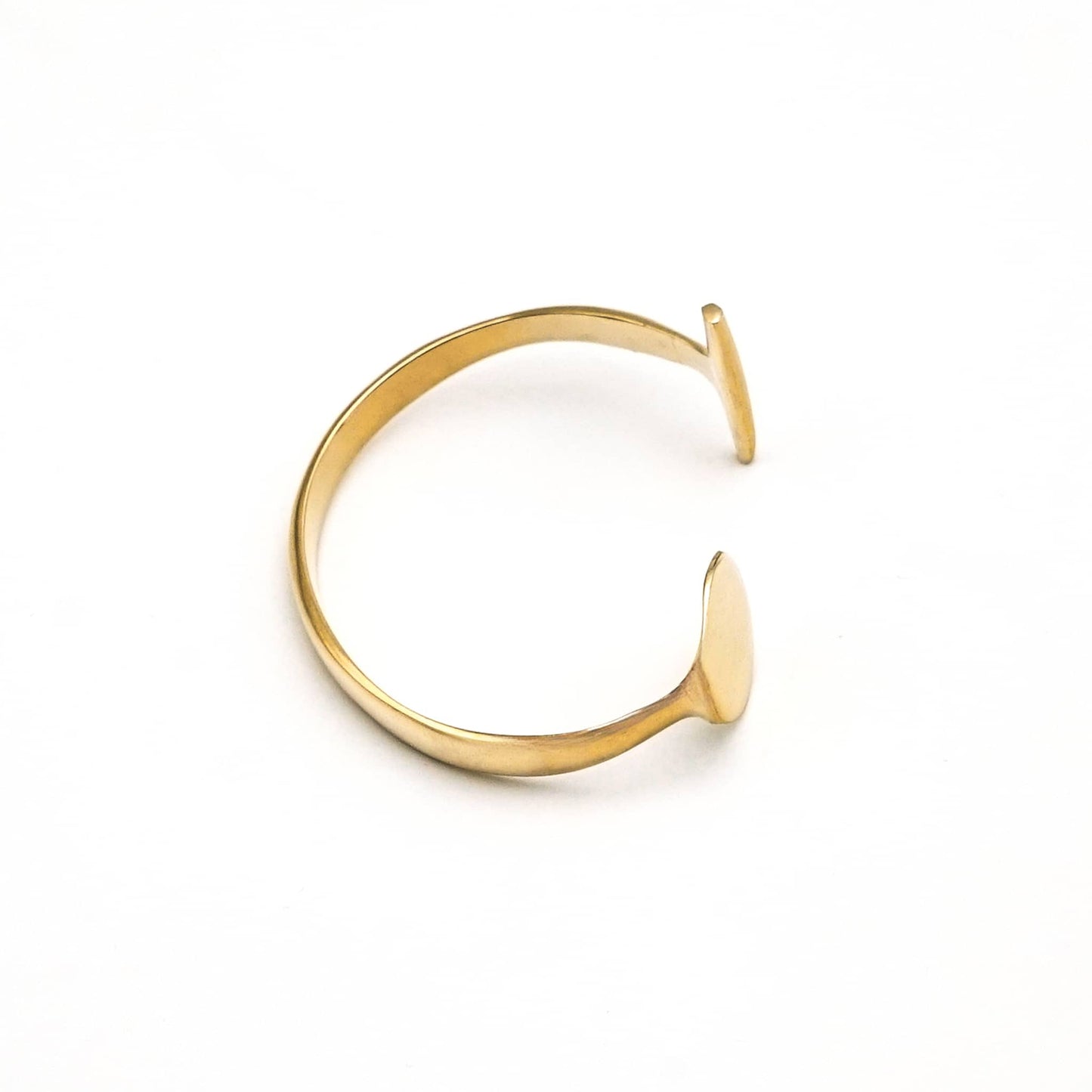 Dice & T-Shaped Ends Cuff Brass Bracelet - Jua