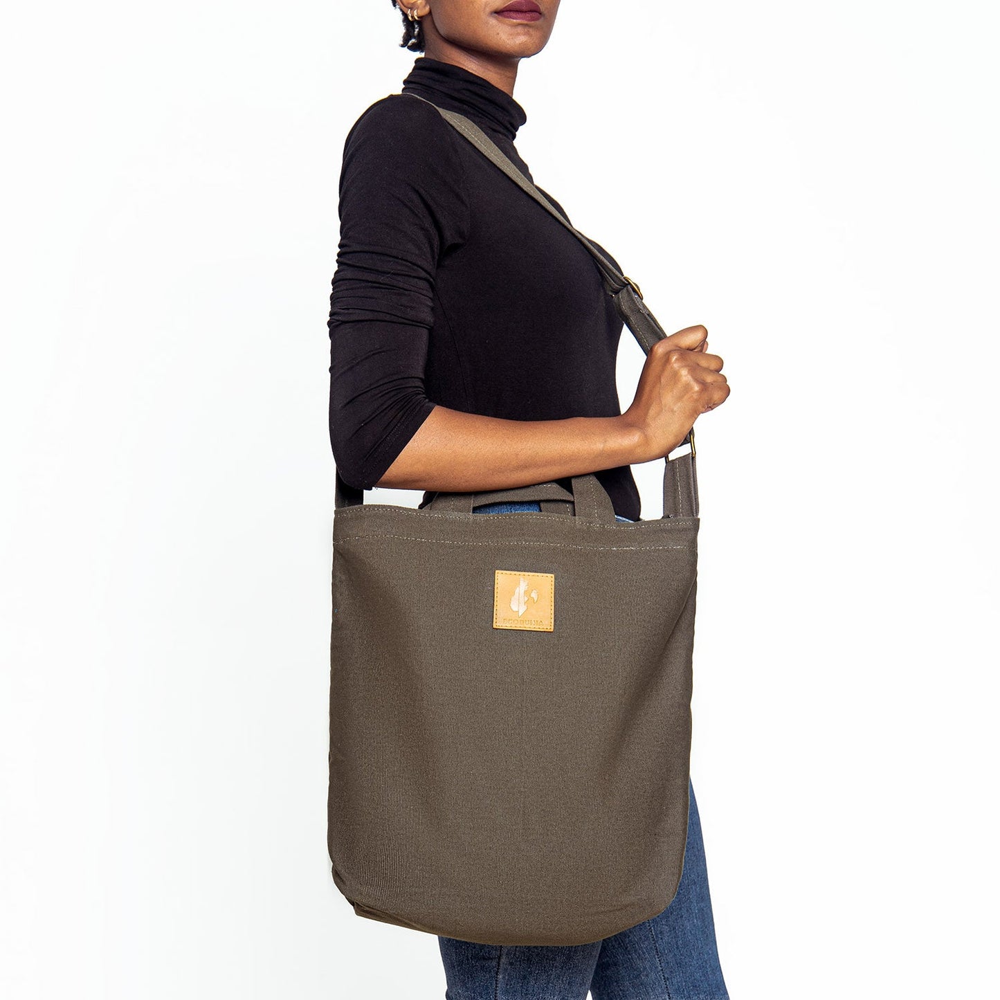 Canvas Carry-All Crossbody Bag for Men & Women | Amani #color_jungle-green