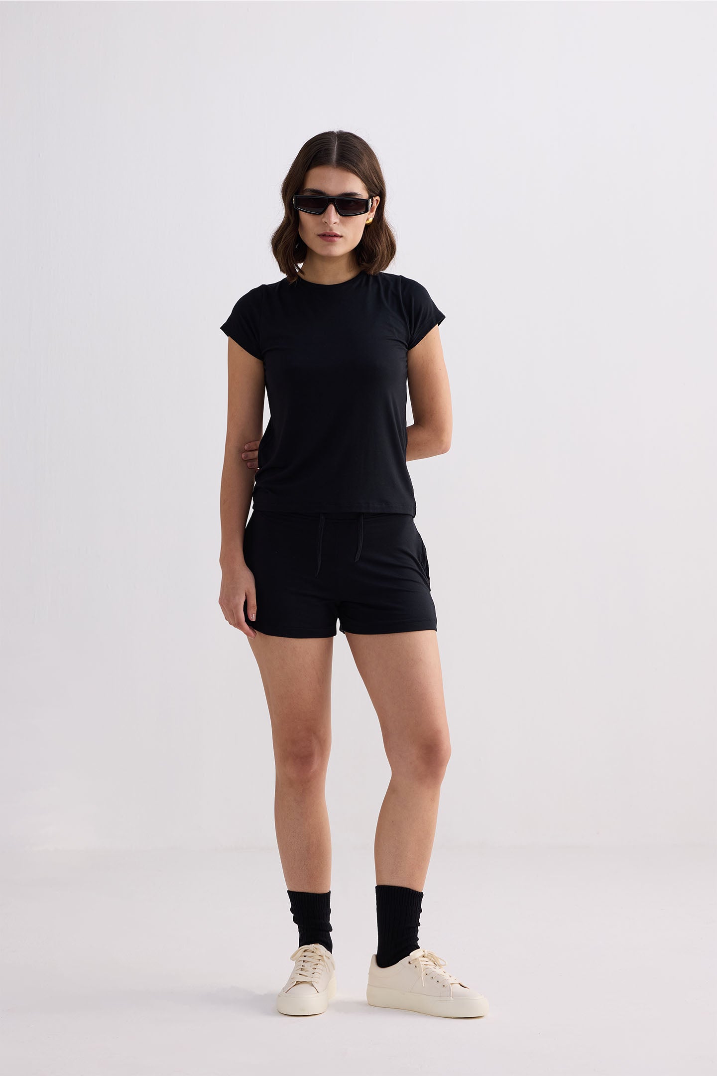 Essential Knit Shorts in Black Moodshot