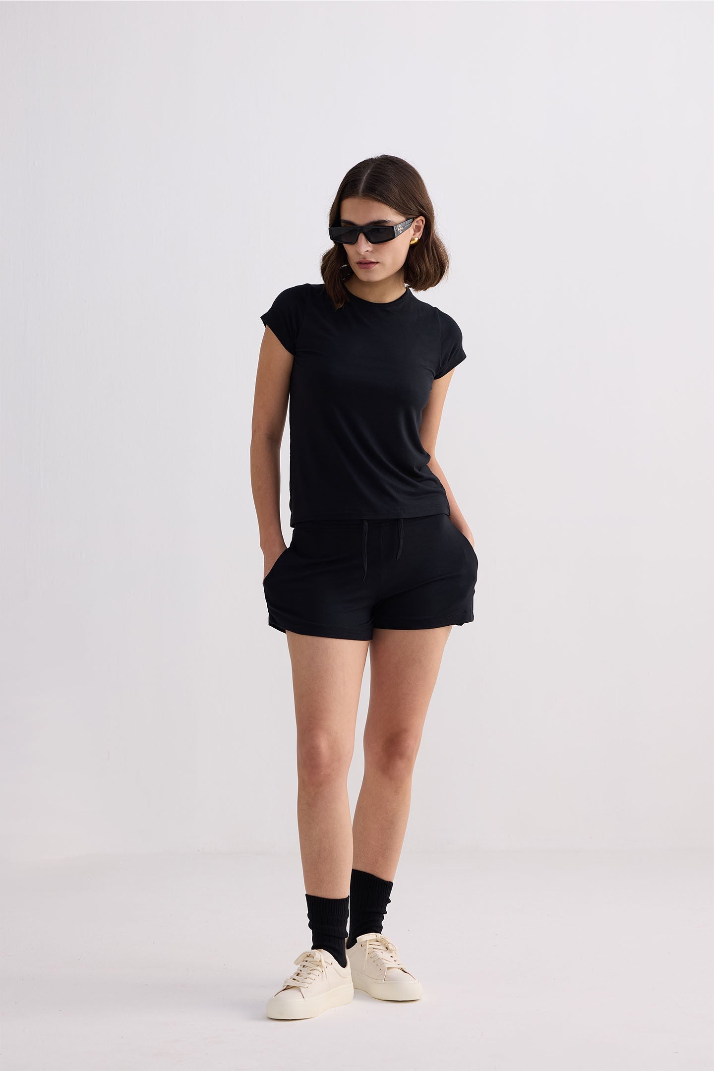 Essential Knit Shorts in Black Moodshot