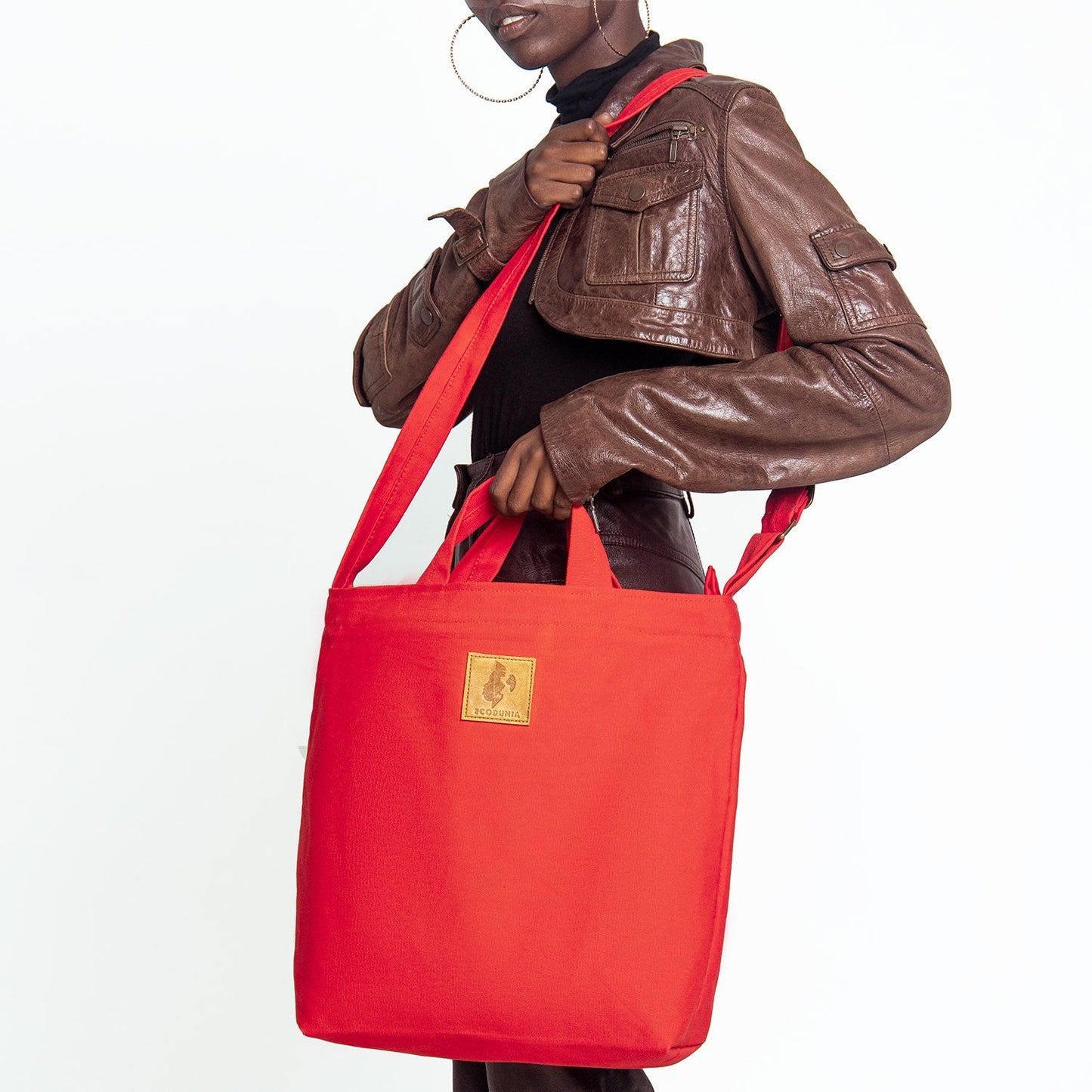 Canvas Carry-All Crossbody Bag for Men & Women | Amani #color_red