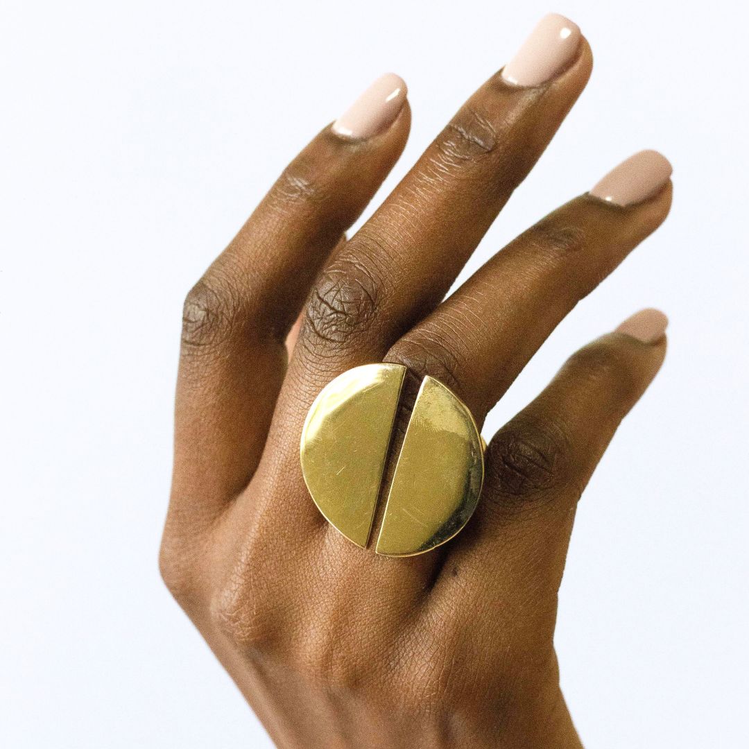 Disc Half Moon Ring | Imba