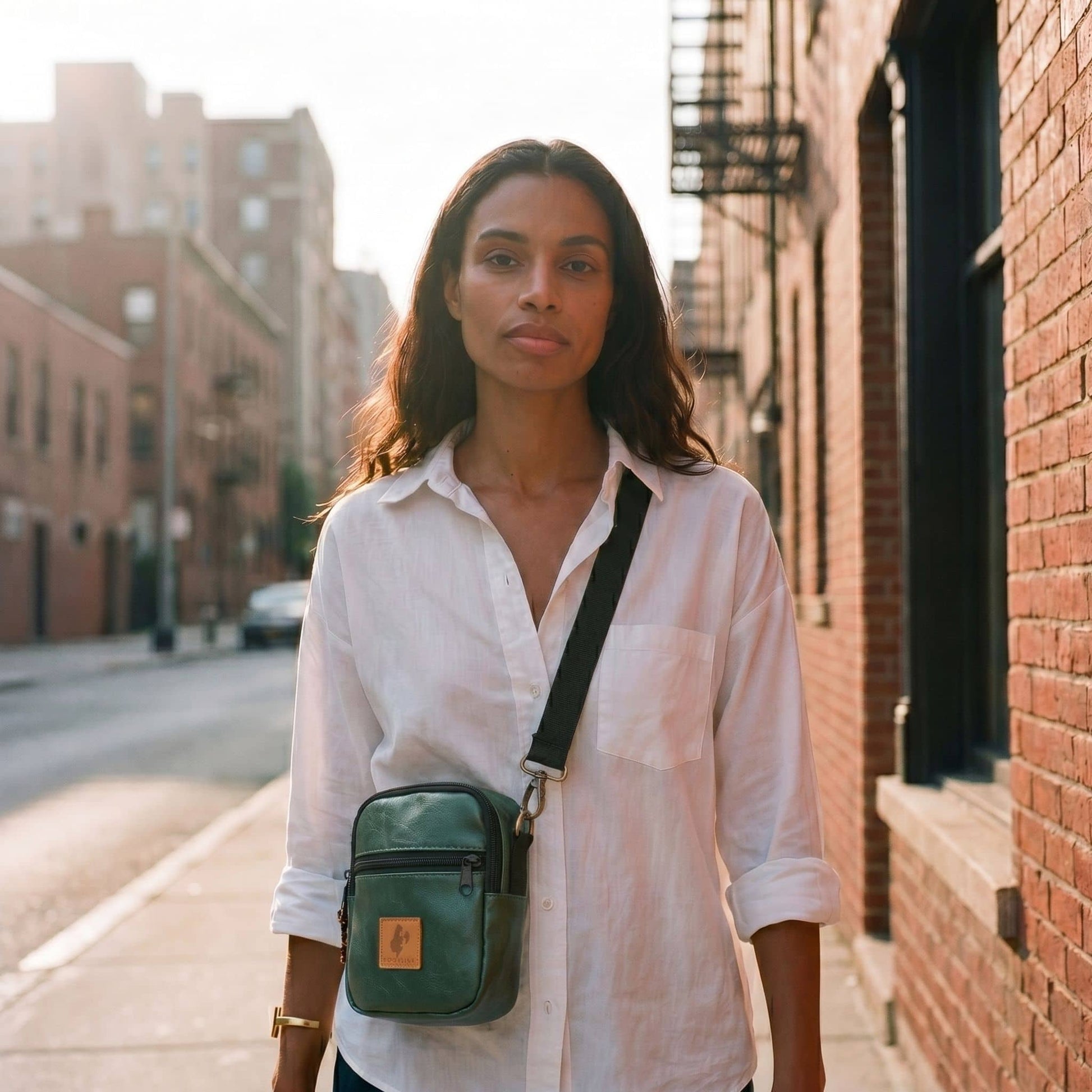 Rozi Vegan Leather Crossbody Bag 1L #color_forest-green