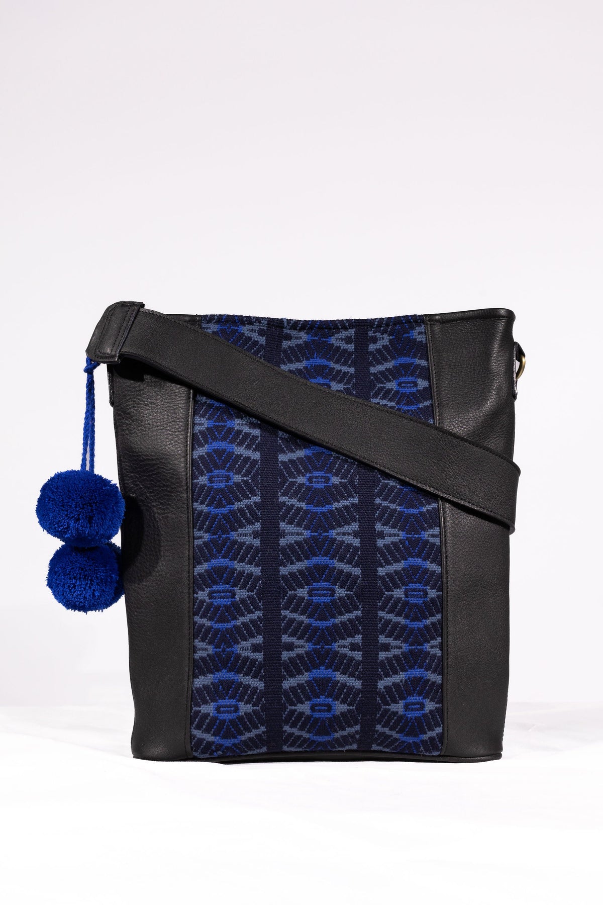 Woven Shoulder Bag