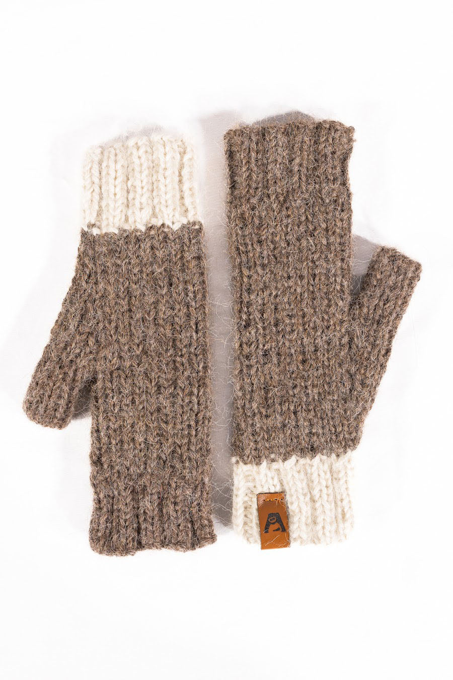 Pampa Fingerless Mittens