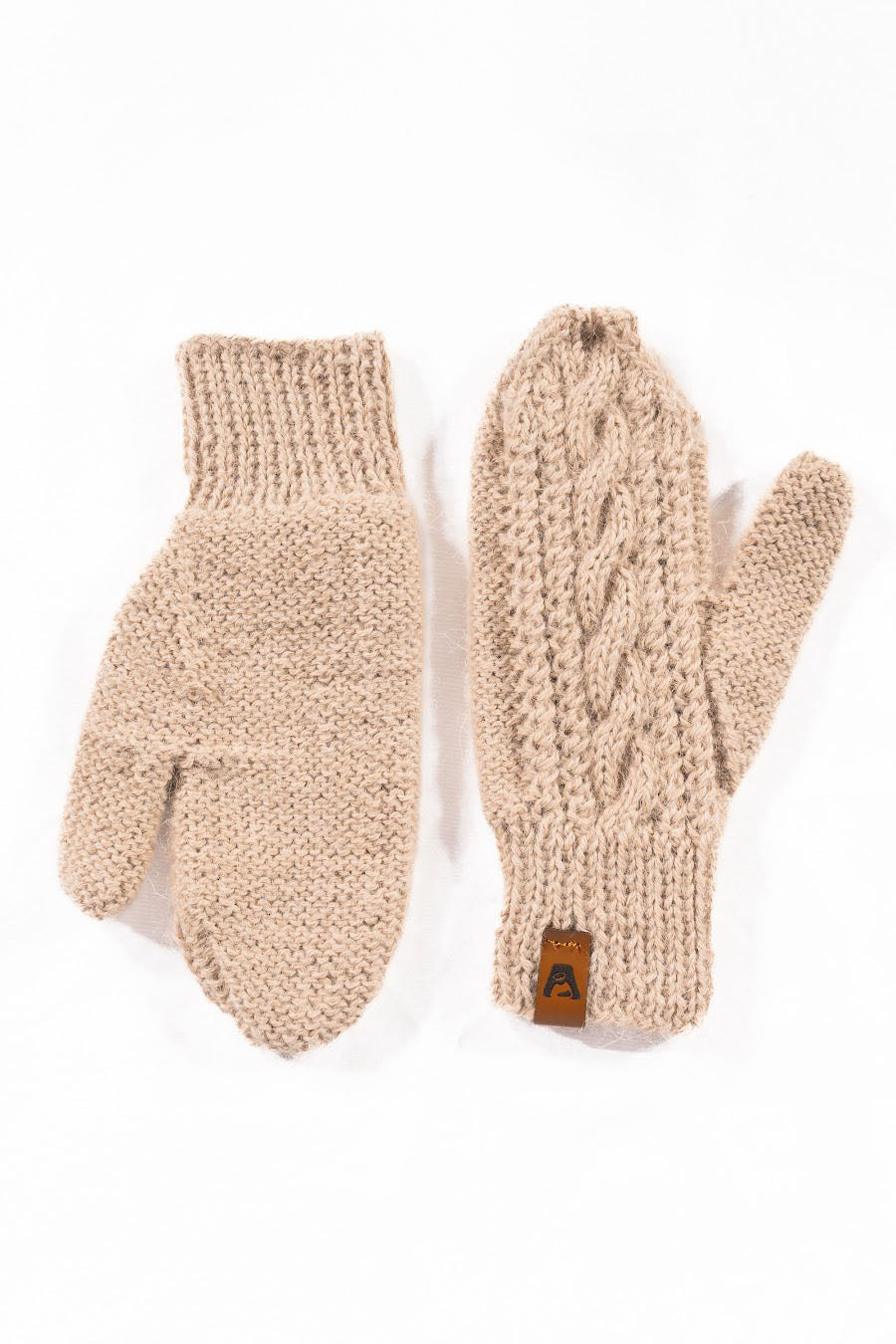 Wayra Cable Mittens