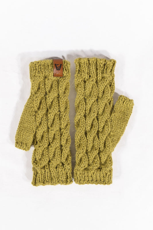 Wayra Cable Fingerless Mittens