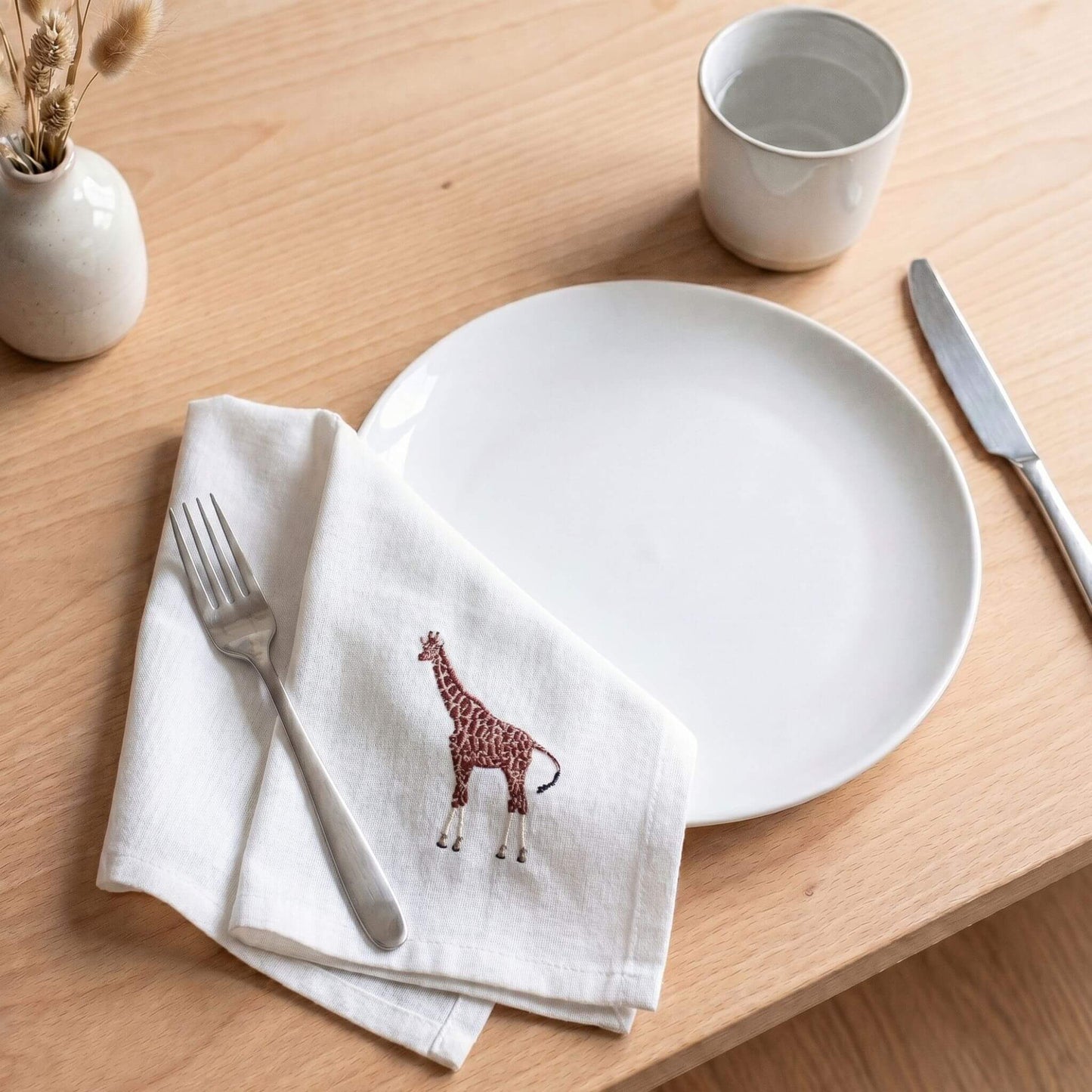 African Wildlife Embroidered Cotton Napkins - Handmade #animals_giraffe