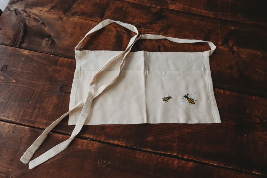 Gardening Apron - Buzzing Bees