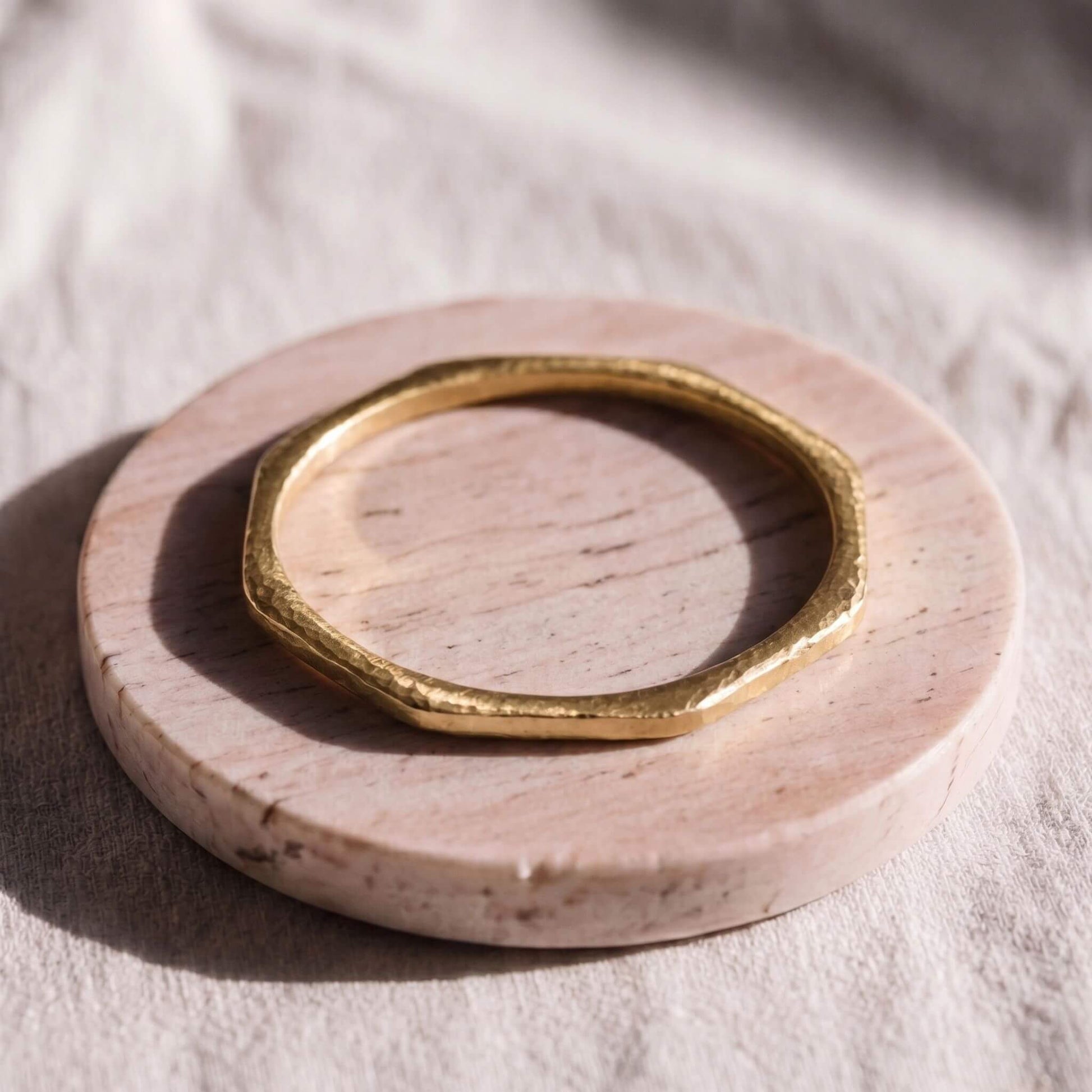 Hand-Hammered Octagon Stackable Brass Bangle | Pia - EcoDunia