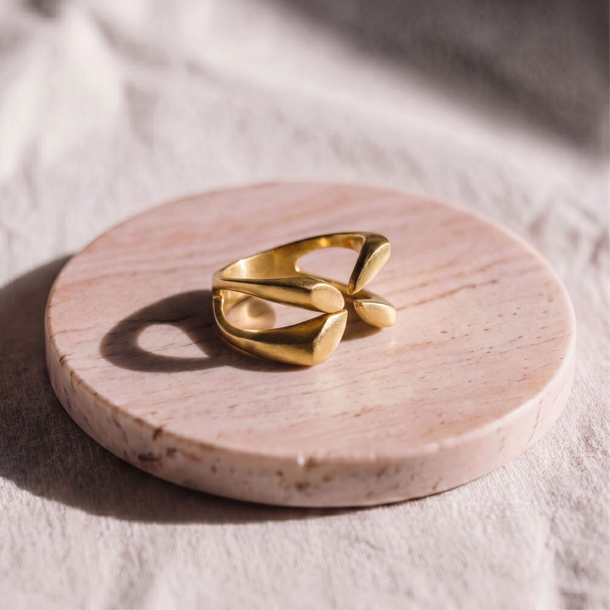 Handmade Brass Star Flower Ring | Meli Ecodunia