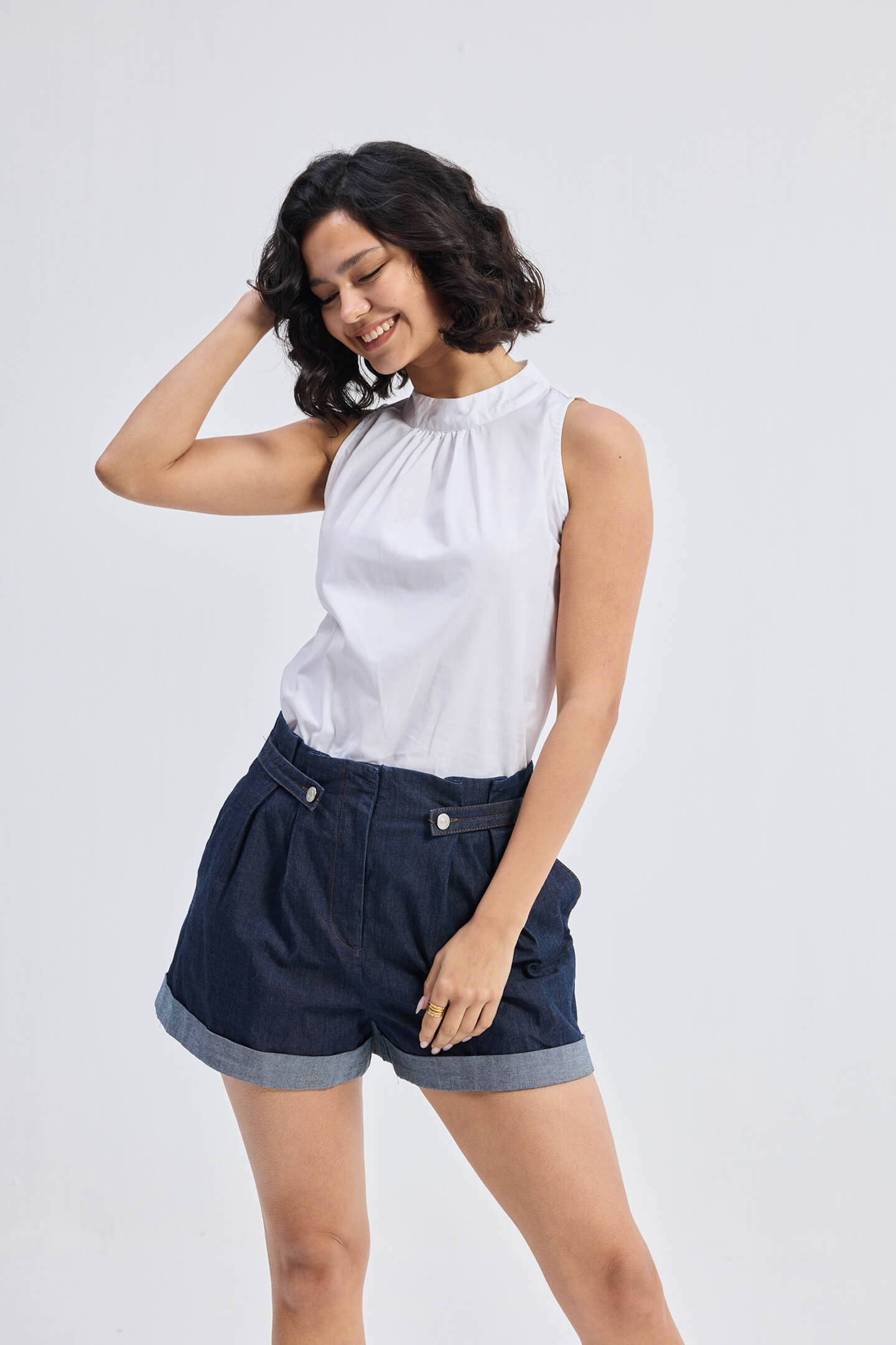 High-Neck Top with Gathers in White Moodshot