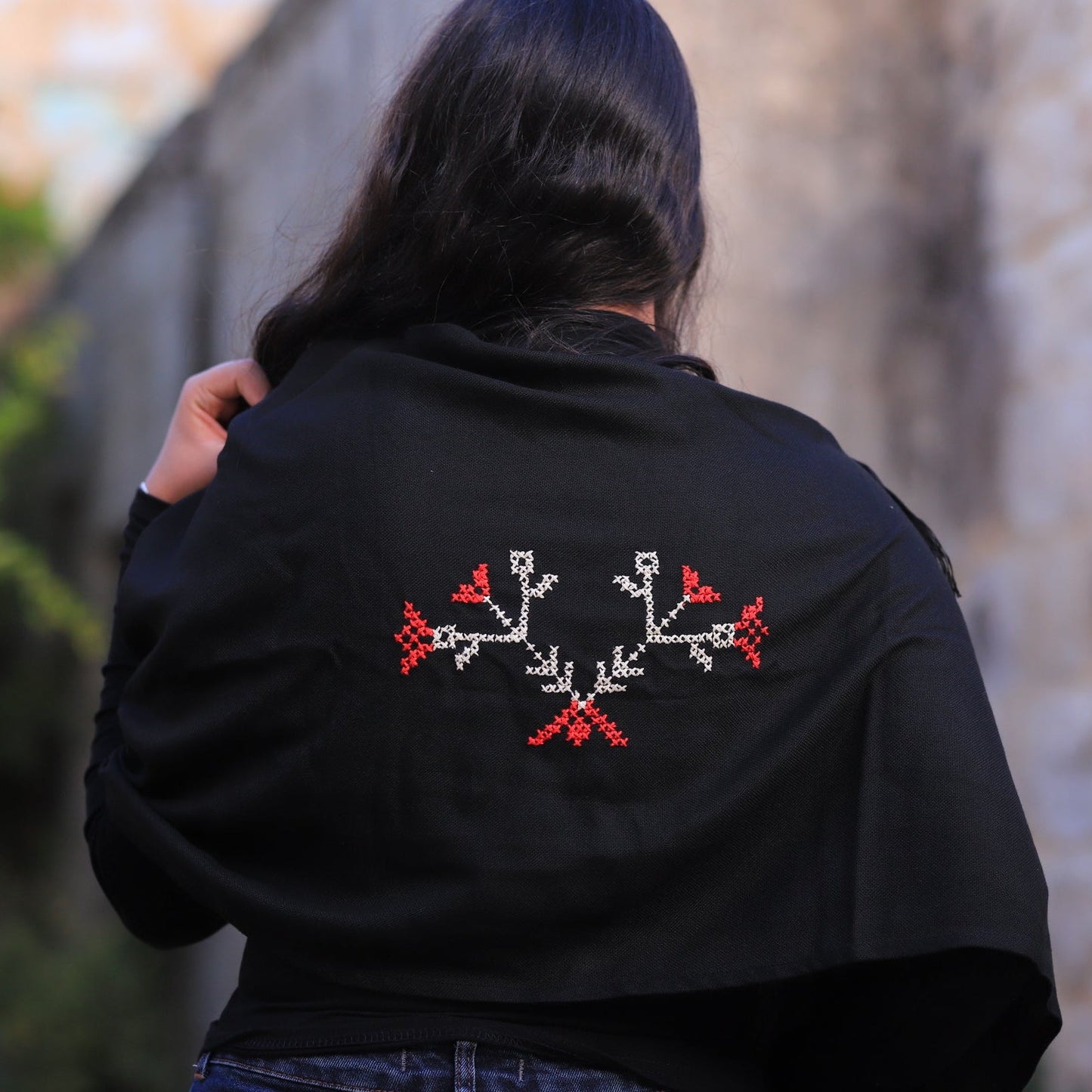 Tatreez Shawl - Black