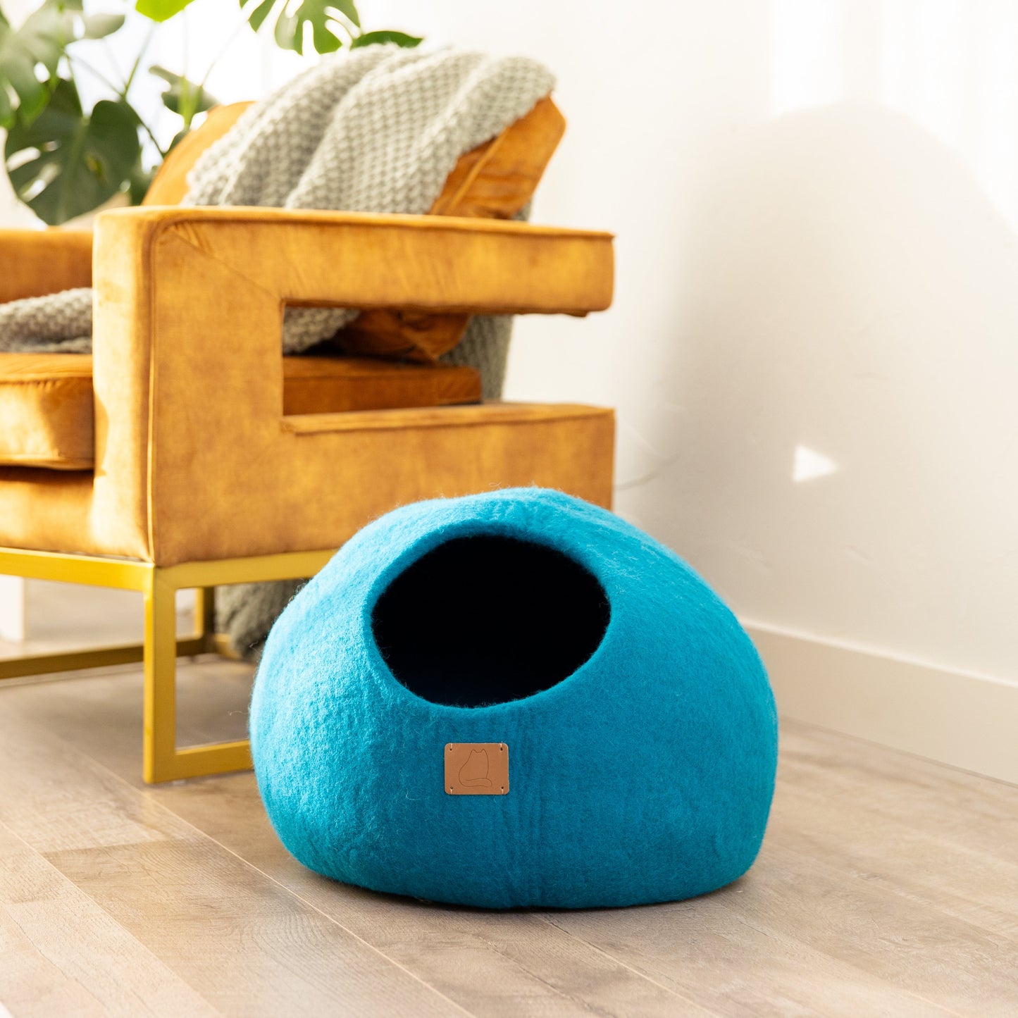 Ocean Blue | Round Style Cave