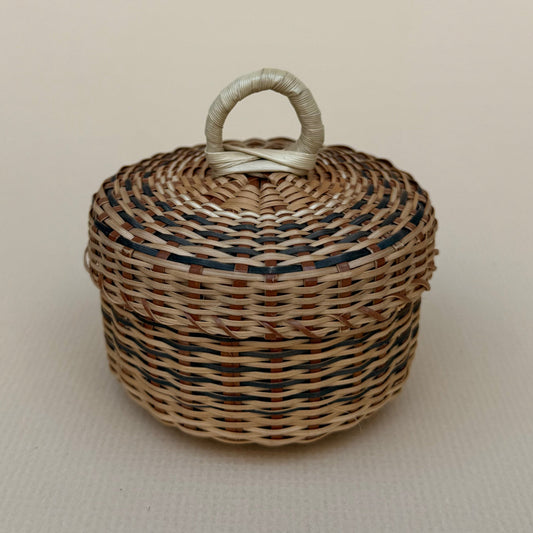 MIni Kalinago Basket with Lid