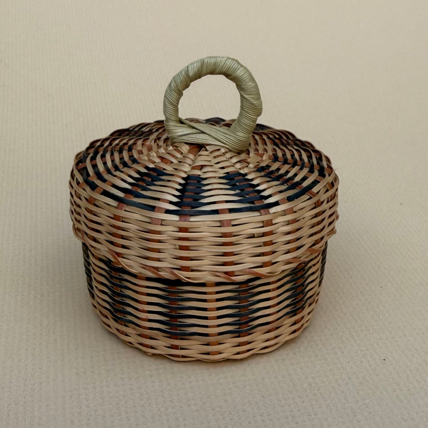 Mini Kalinago Basket with Lid