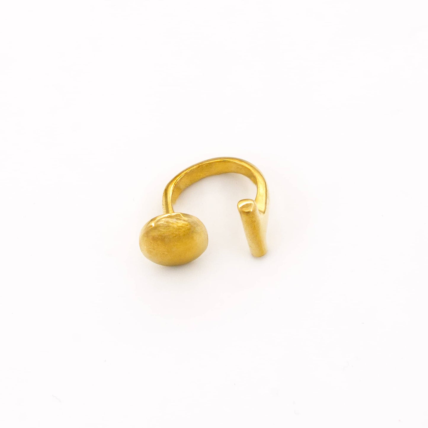 Pebble and Bar Open Ring | Kini
