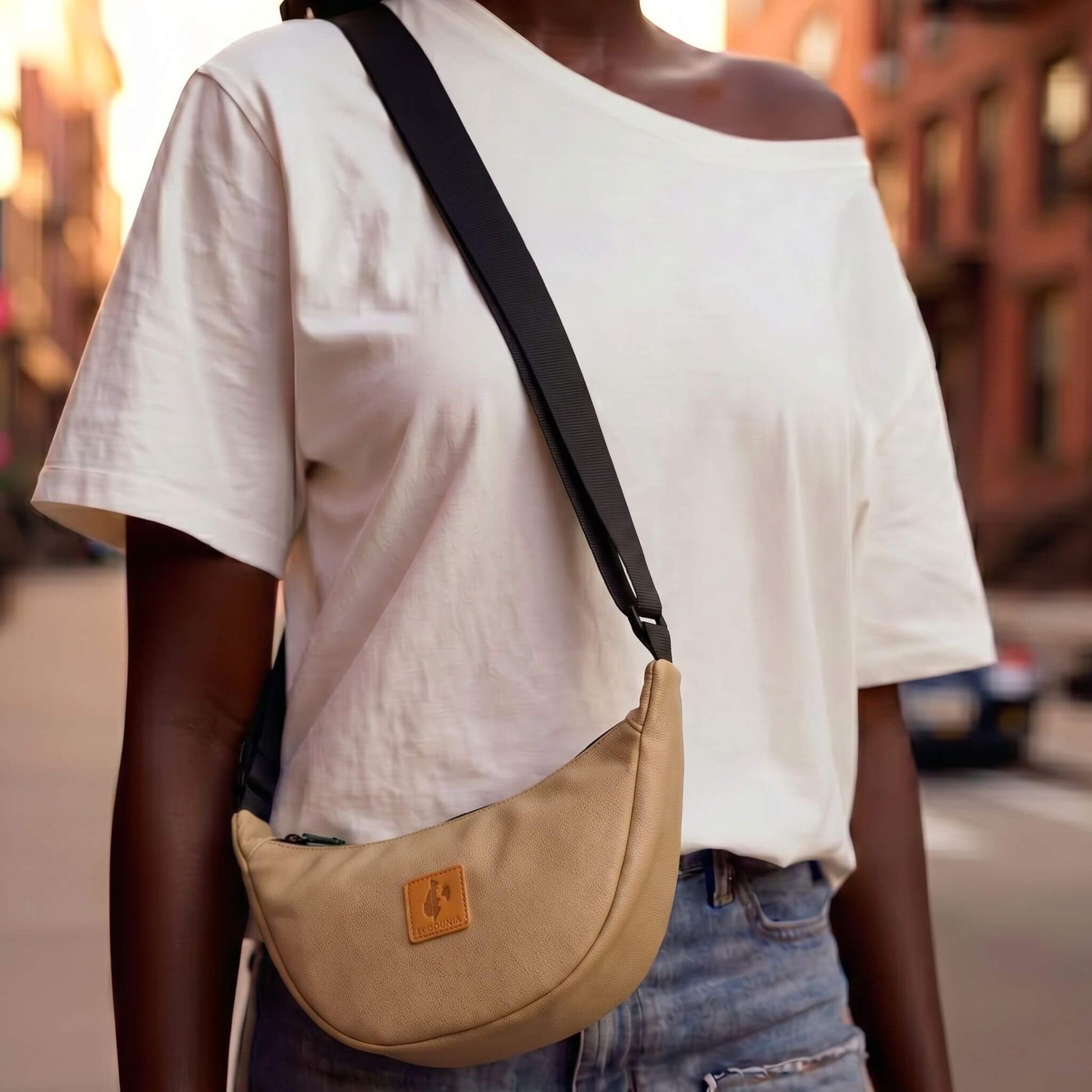 Round Mini Vegan Leather Crossbody Shoulder Bag #color_latte