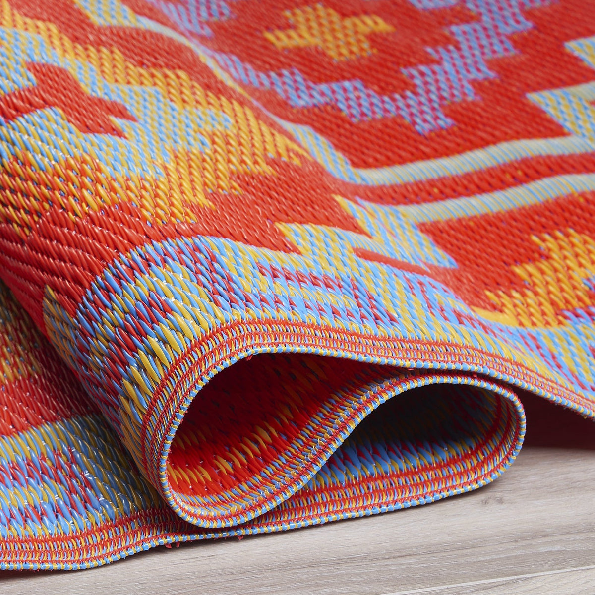 Lhasa - Geometric Outdoor Rug for Patio