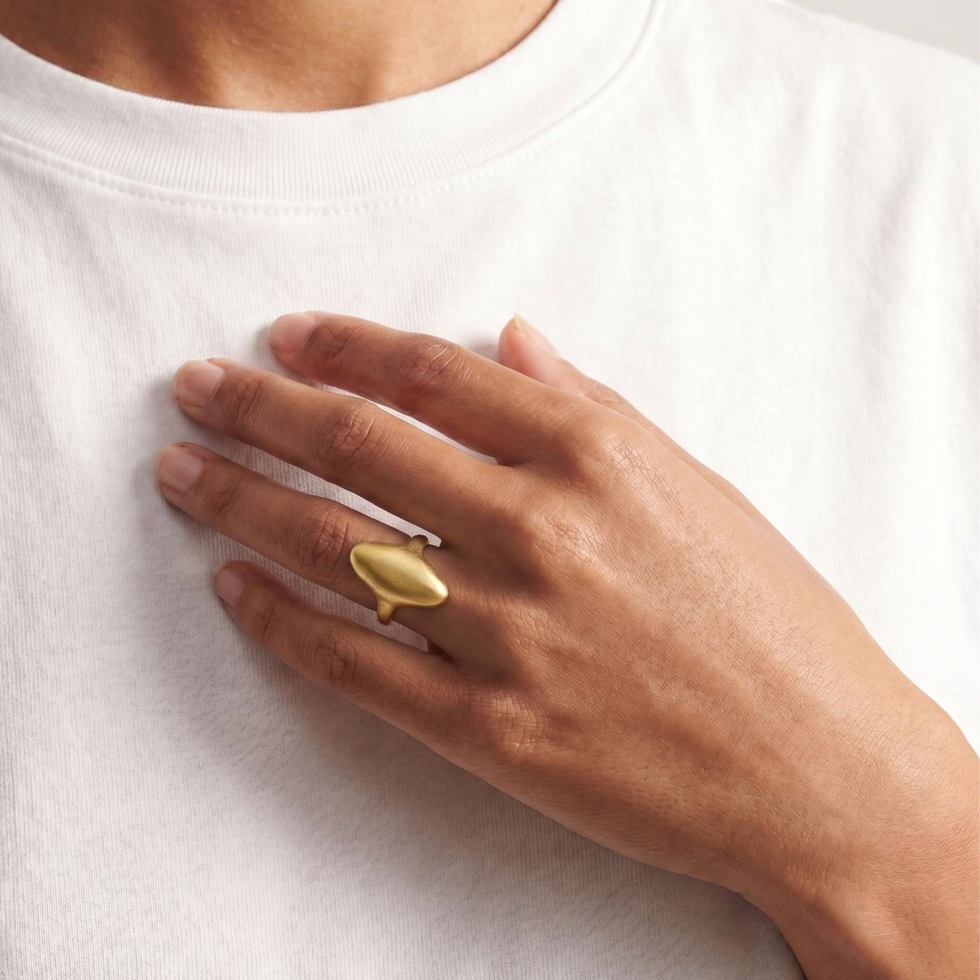 Long Raised Oval Ring | Zawadi Ecodunia 