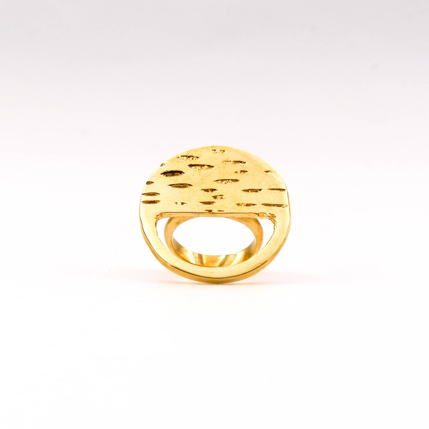Flat Top Textured Geometric Ring | Lusaka
