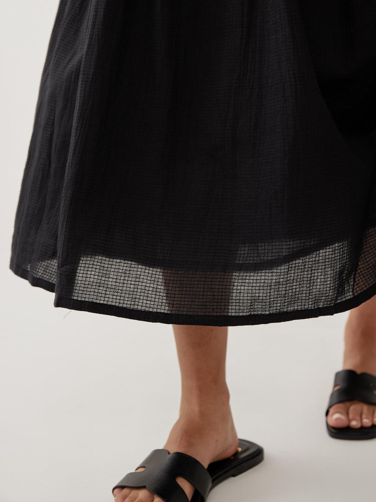 Lily V-Neck Sleeveless Dress - Black Textured Check