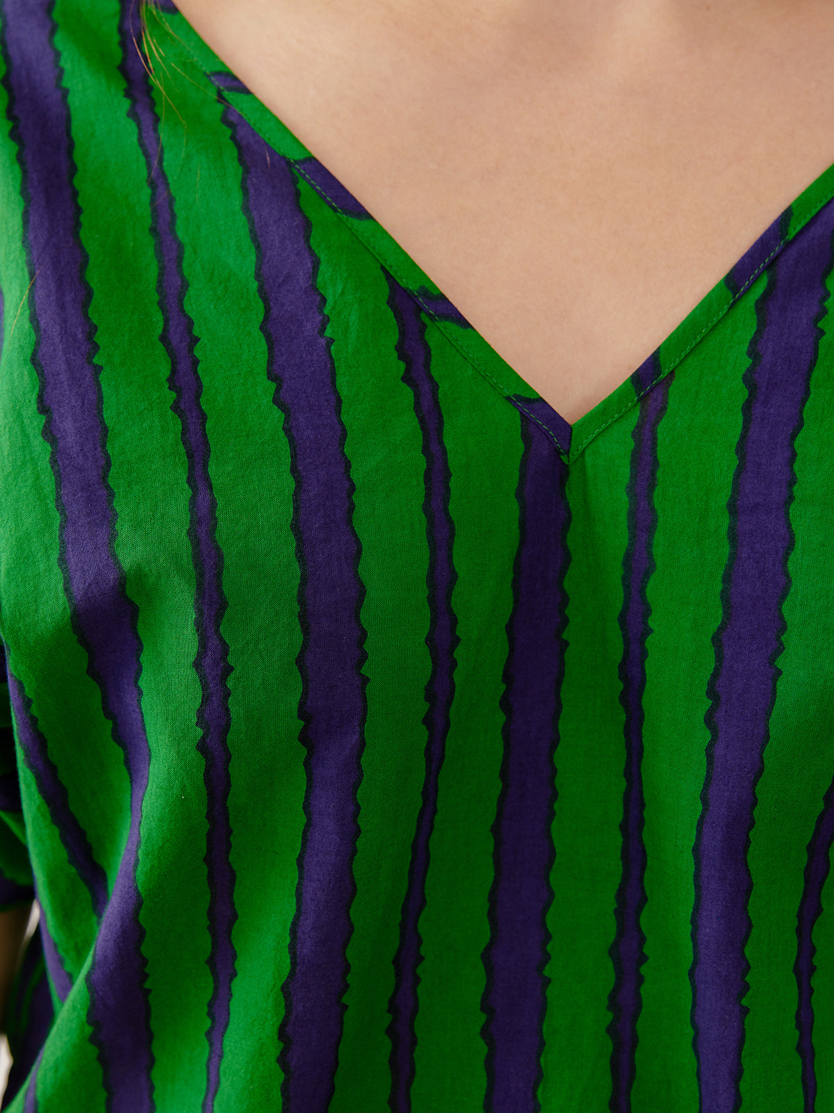 Riley V-Neck Dolman Top - Emerald