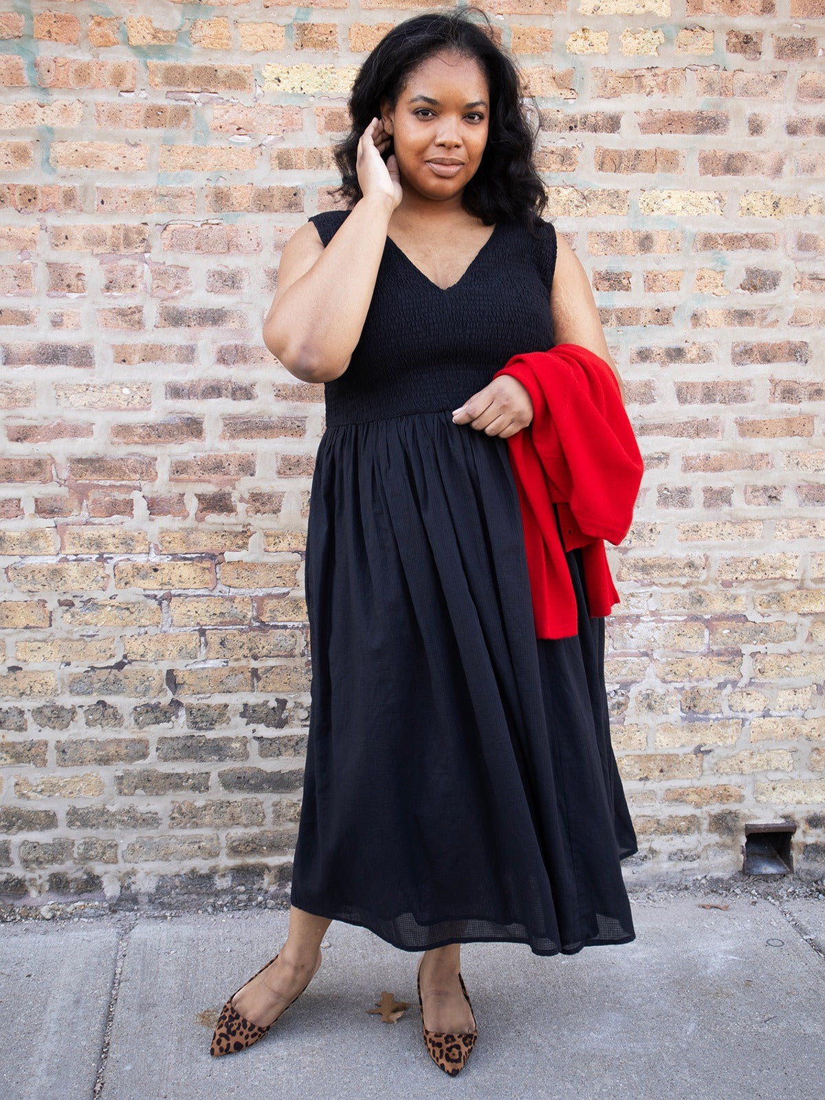 Lily V-Neck Sleeveless Dress - Black Textured Check
