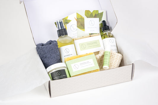 One year - SUBSCRIPTION BOXES for MEN - Will be shipped every 3 months