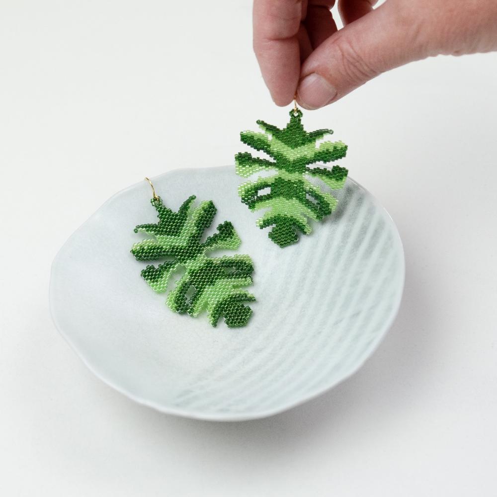 Monstera Leaf Earring