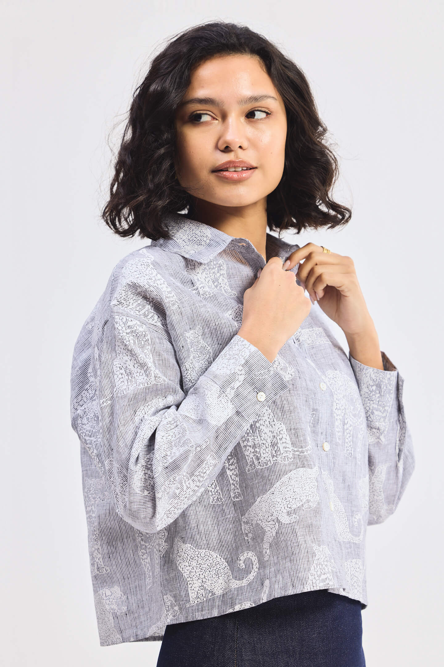 Oversized Boxy-fit Shirt in Animal Print